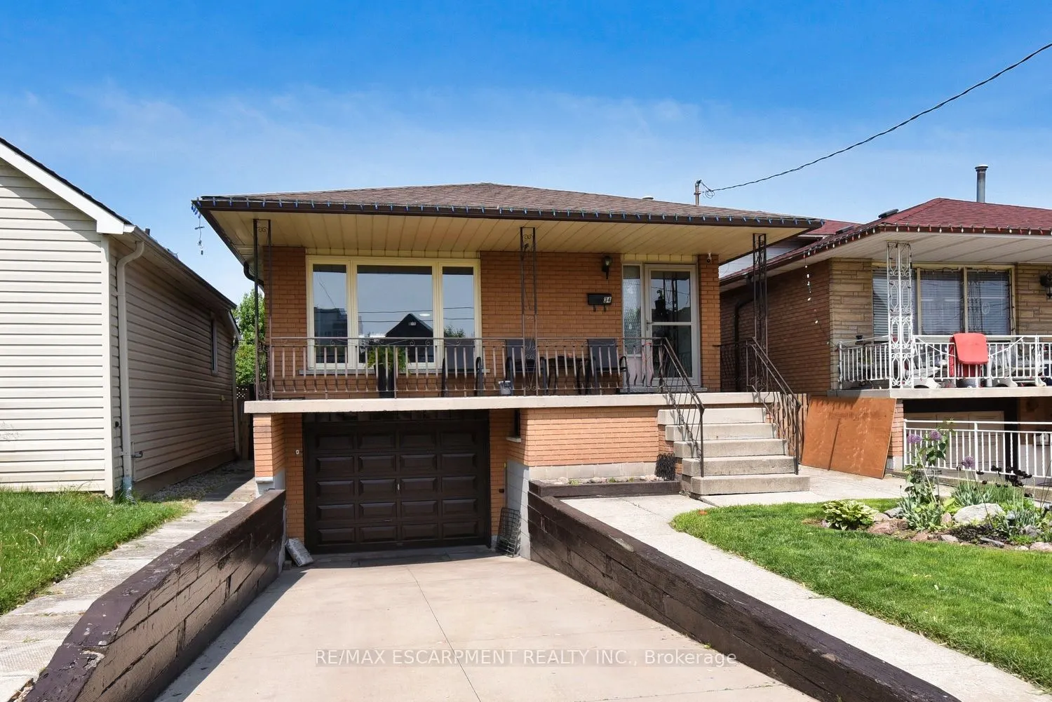 34 Adair Avenue S