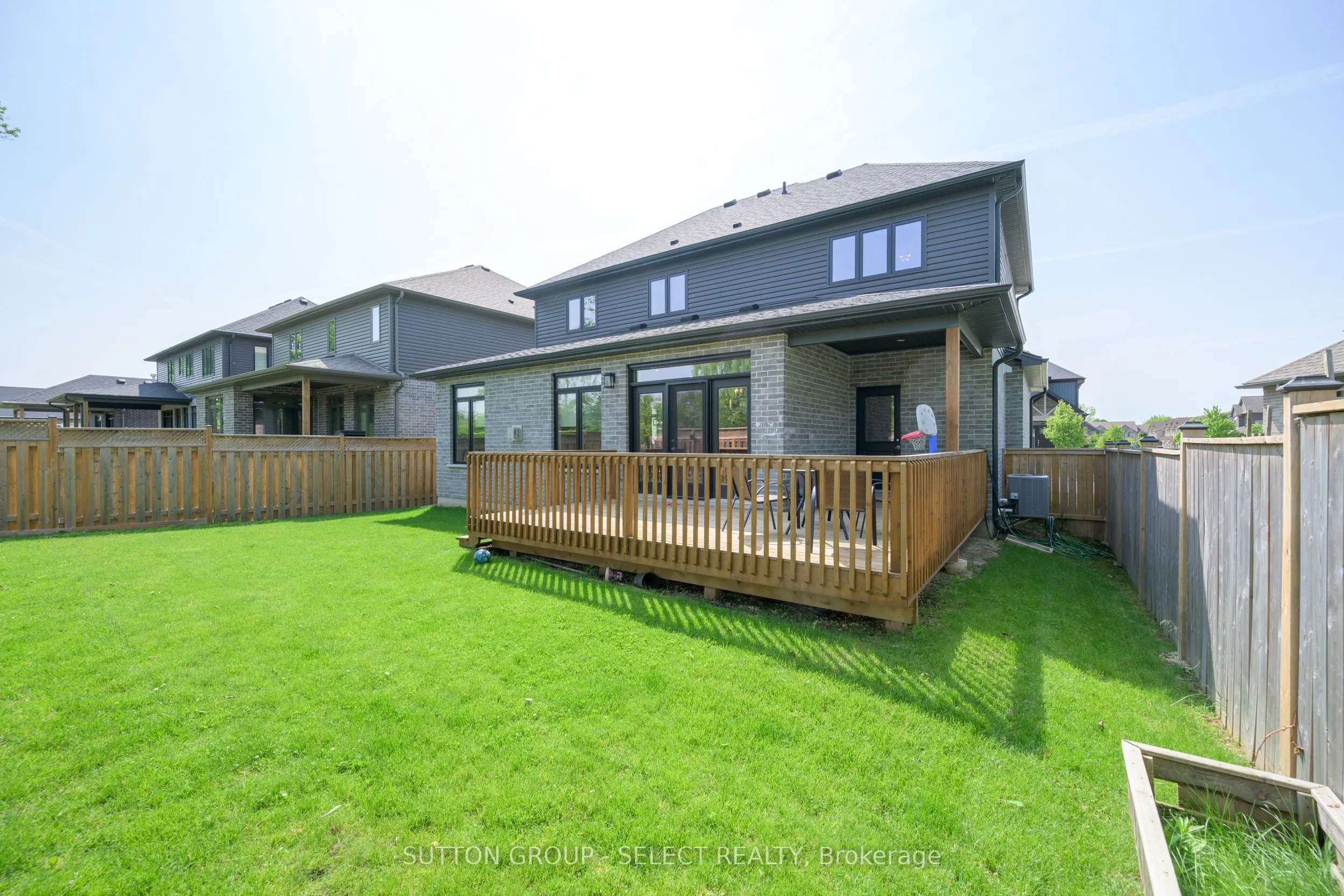 1061 Eagletrace Drive, #33