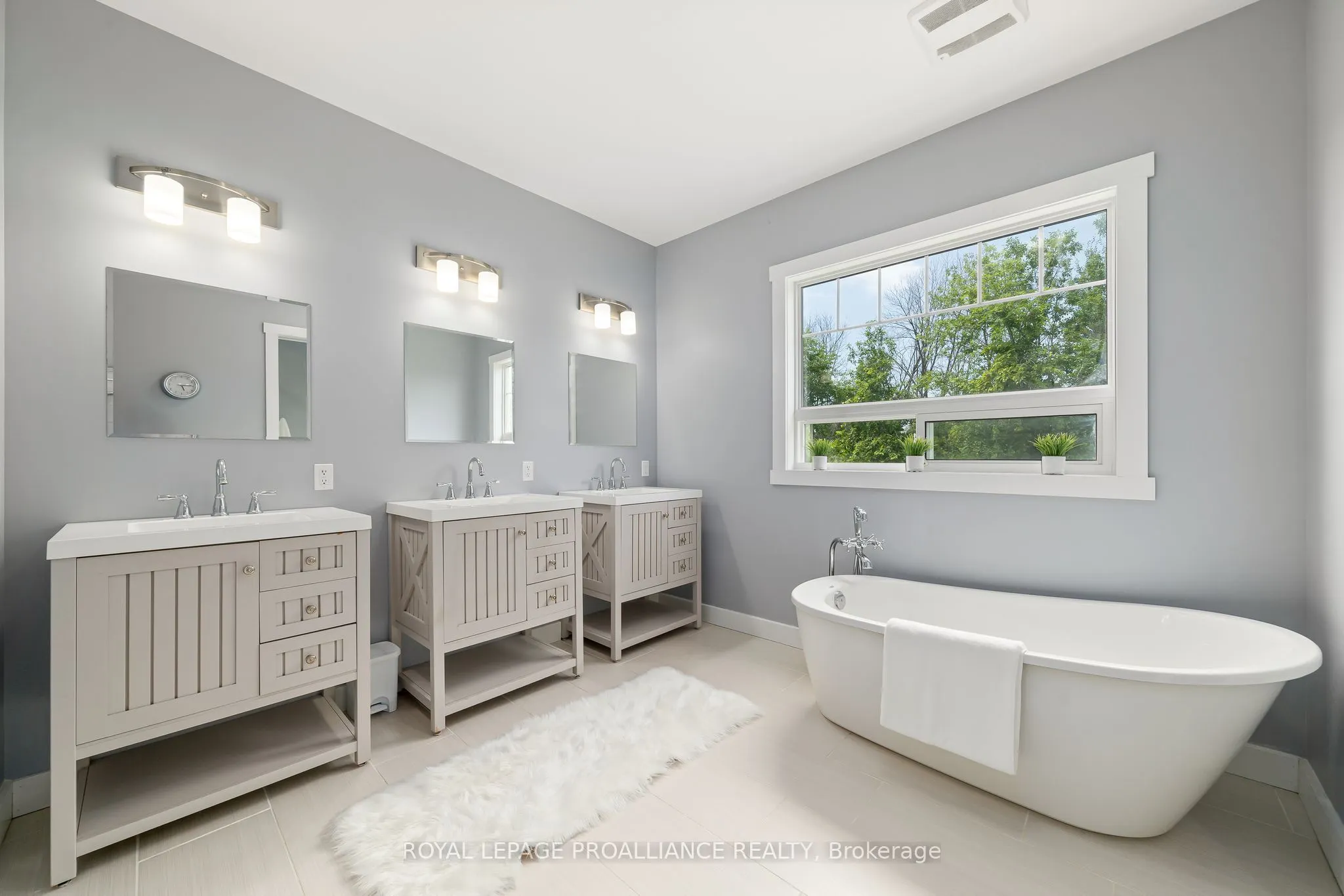 190 Lakeshore Road