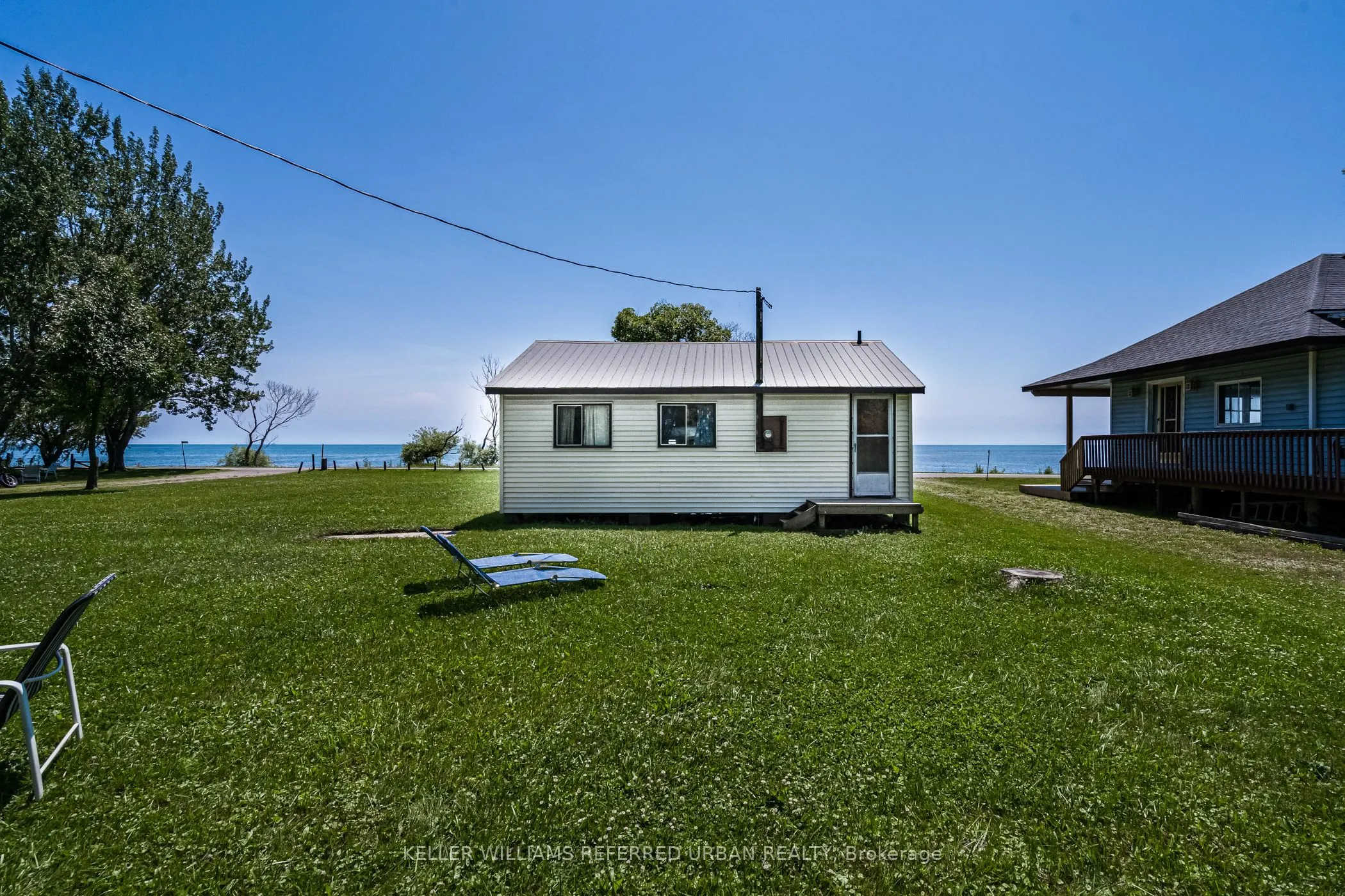 845 Lakeshore Road