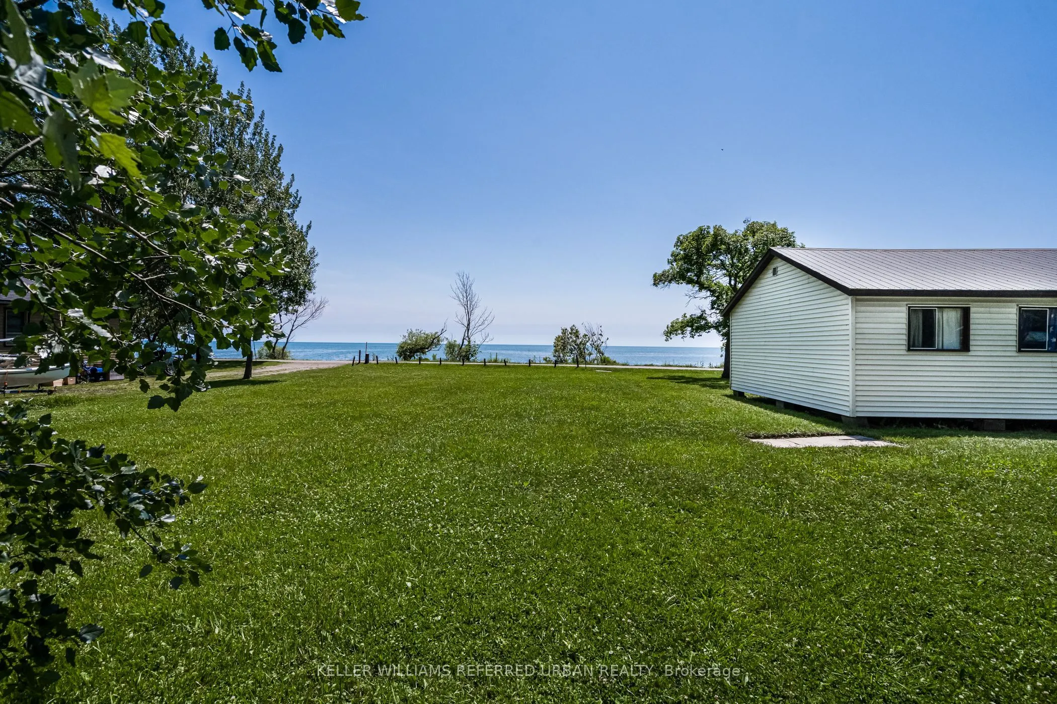 845 Lakeshore Road
