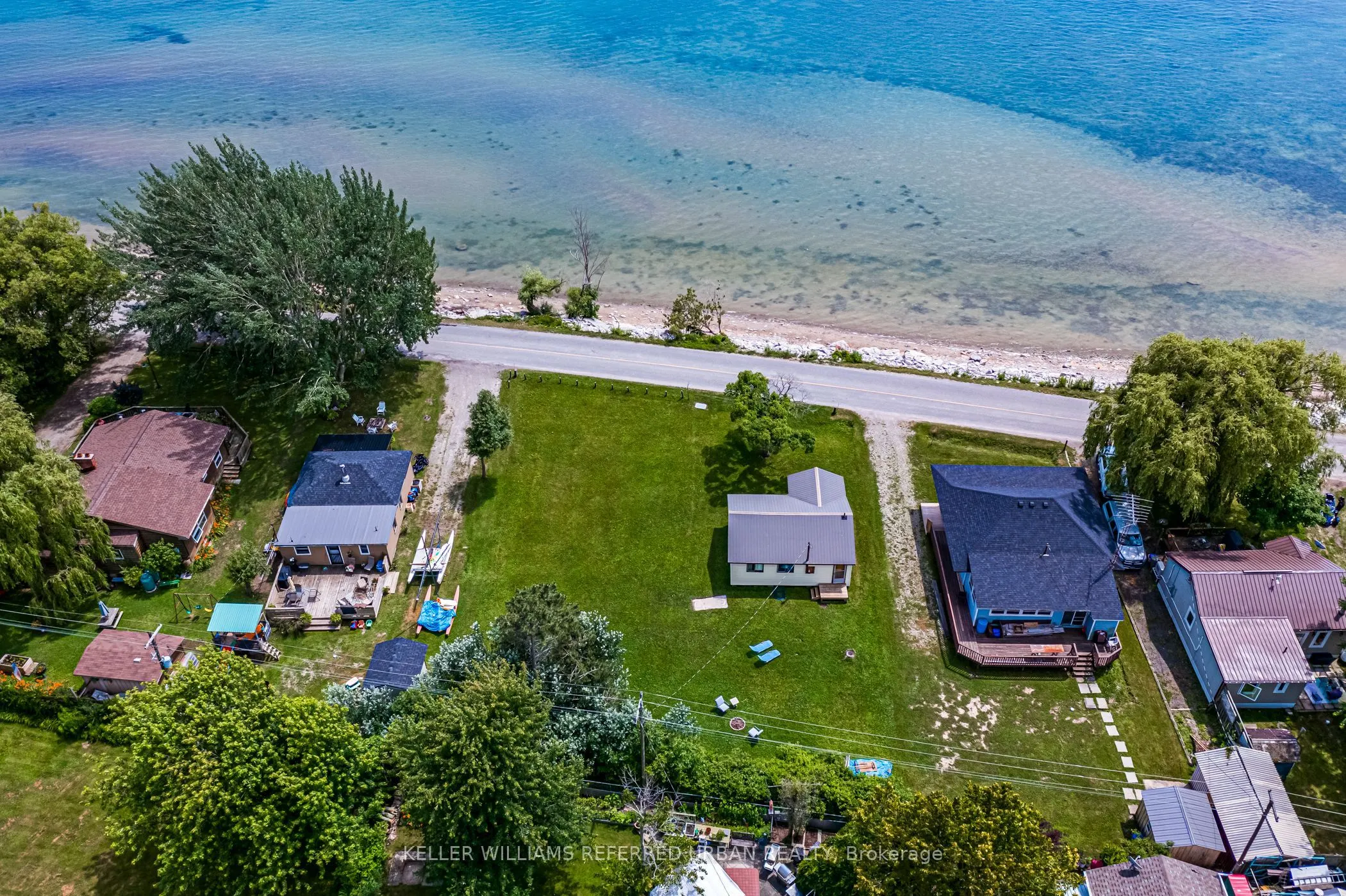845 Lakeshore Road