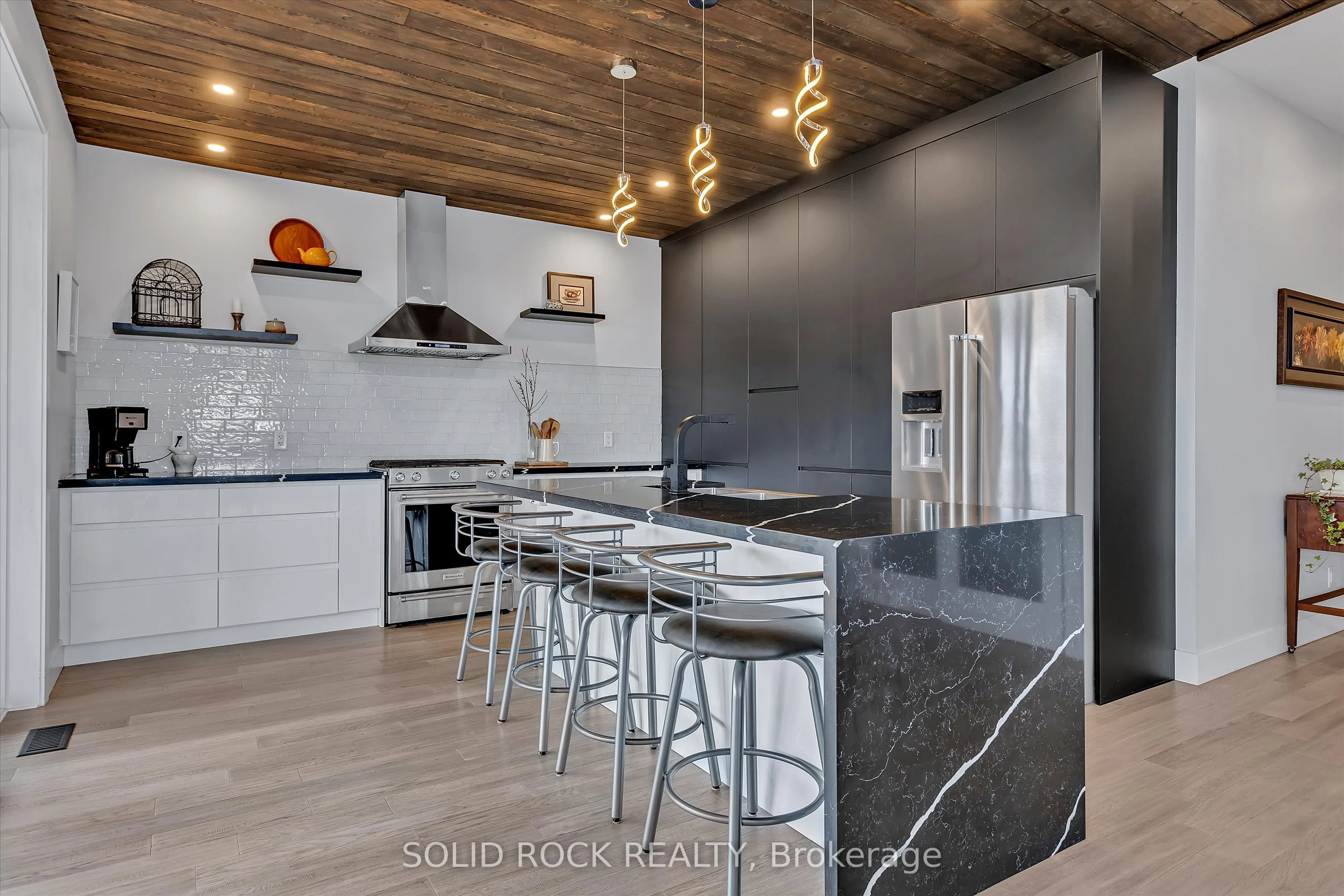 506 Catchmore Road