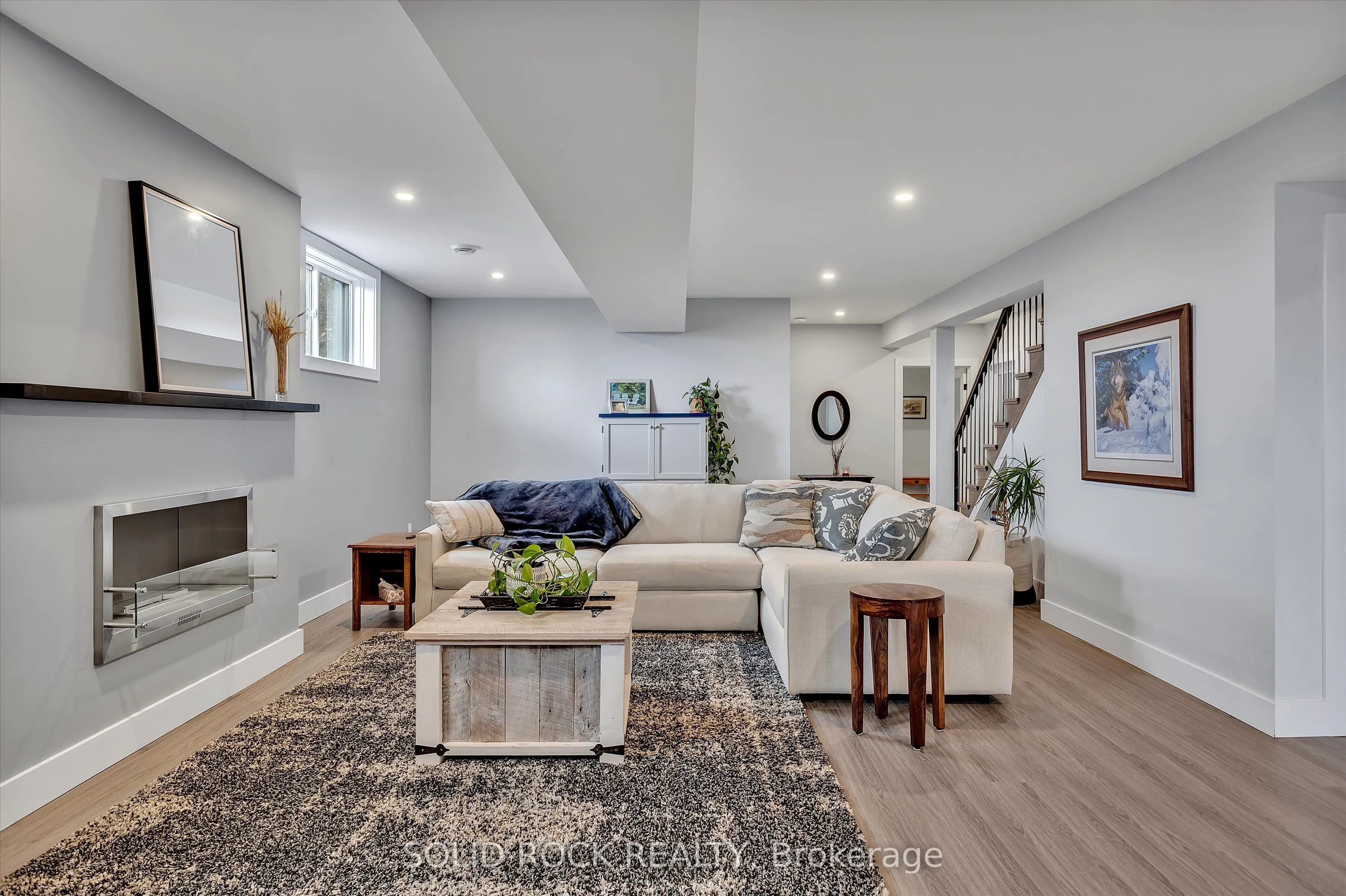 506 Catchmore Road