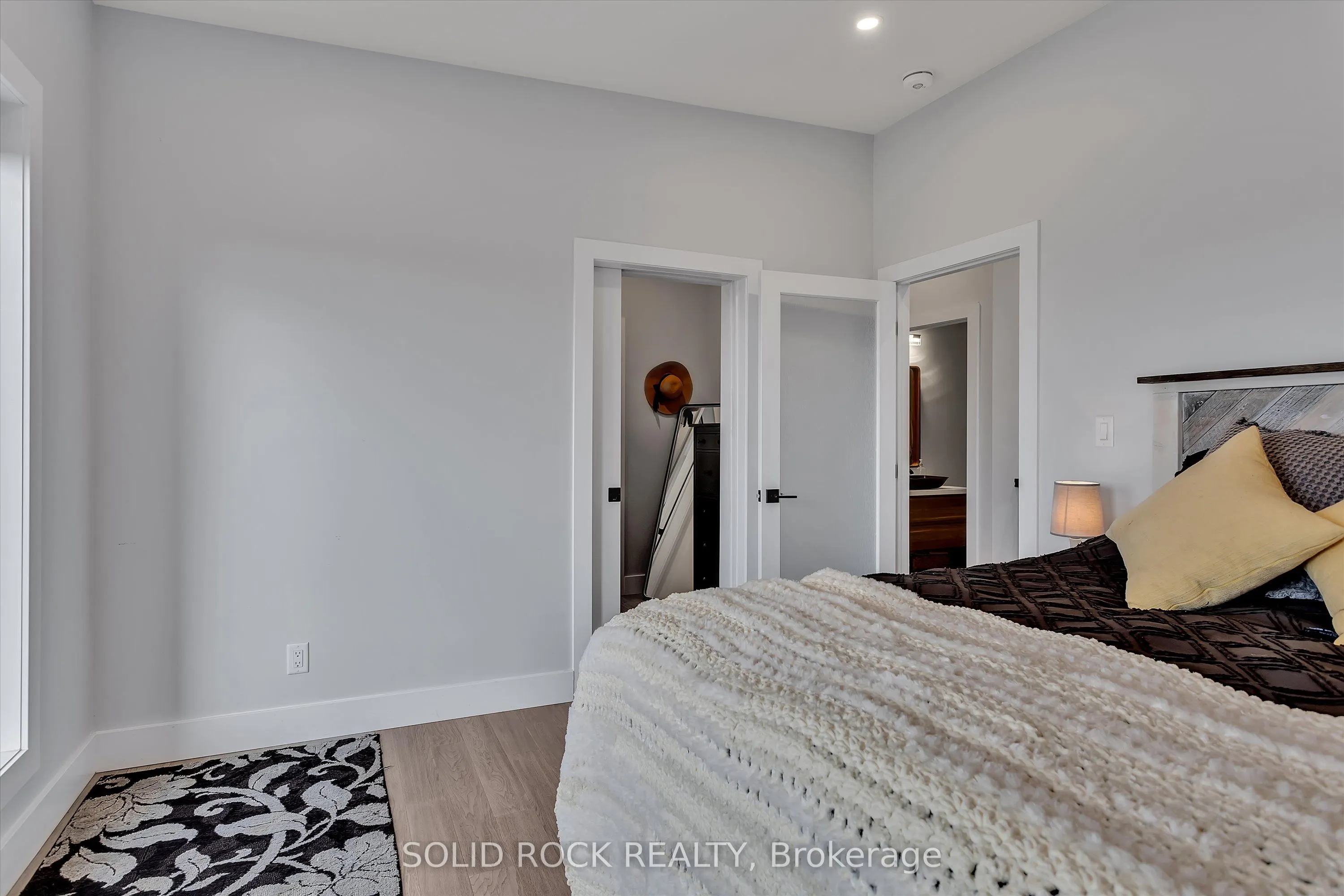 506 Catchmore Road