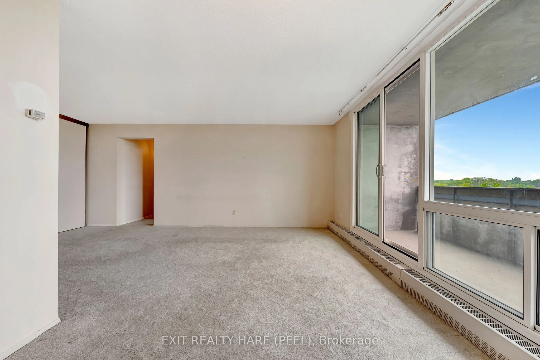 225 Harvard Place, #804