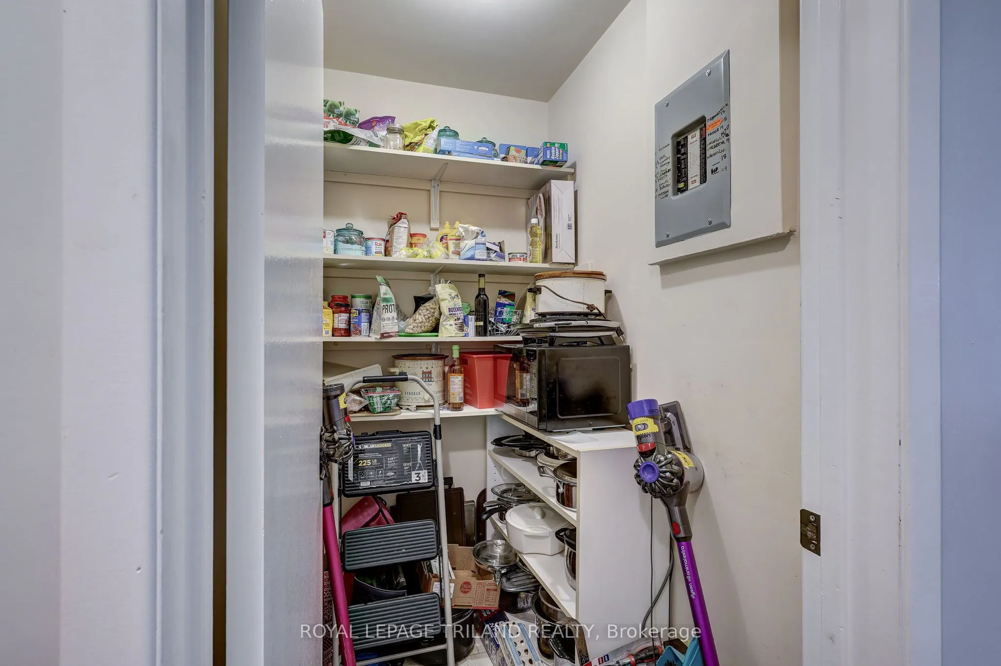 125 Elm Street, #11