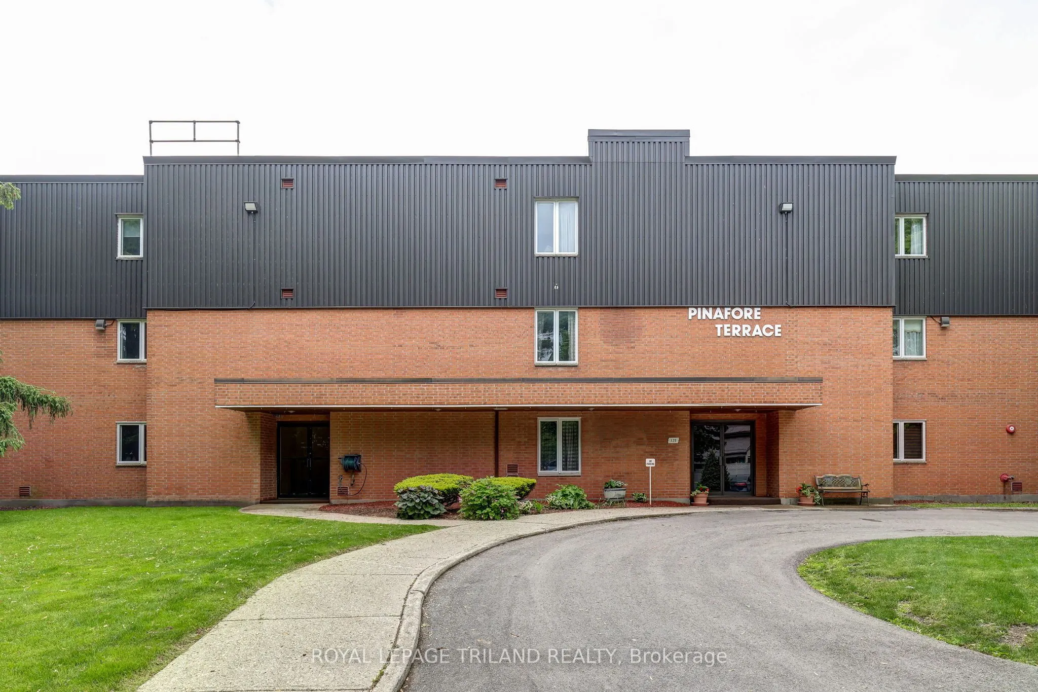 125 Elm Street, #11