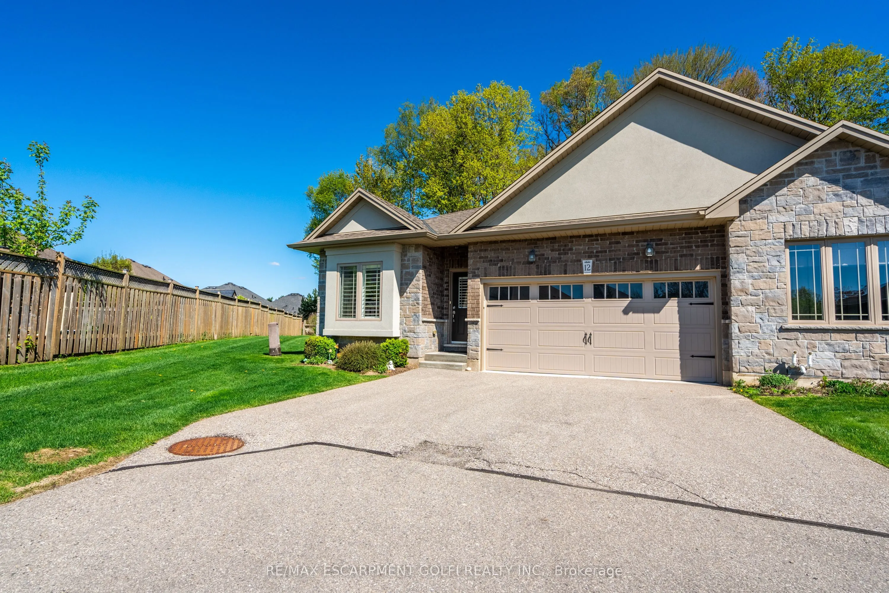194 Donly Drive S, #12