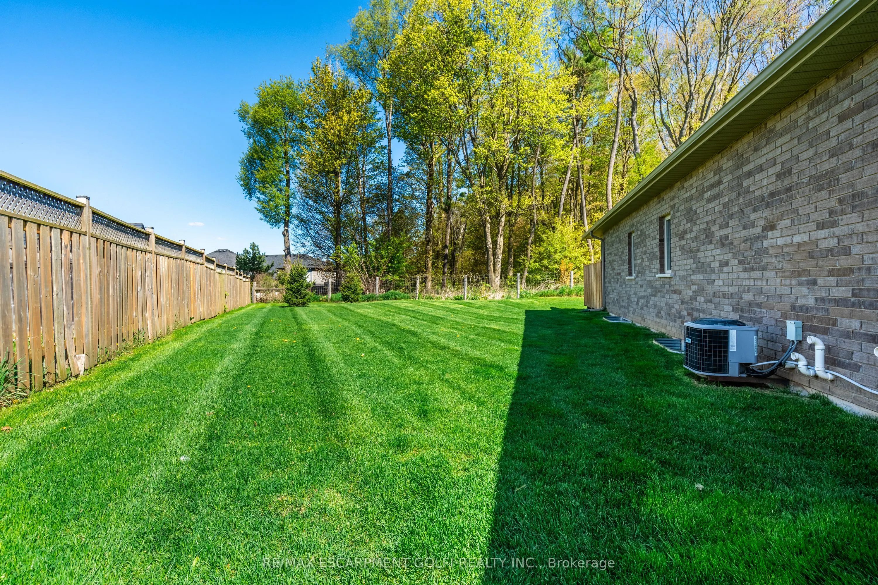 194 Donly Drive S, #12