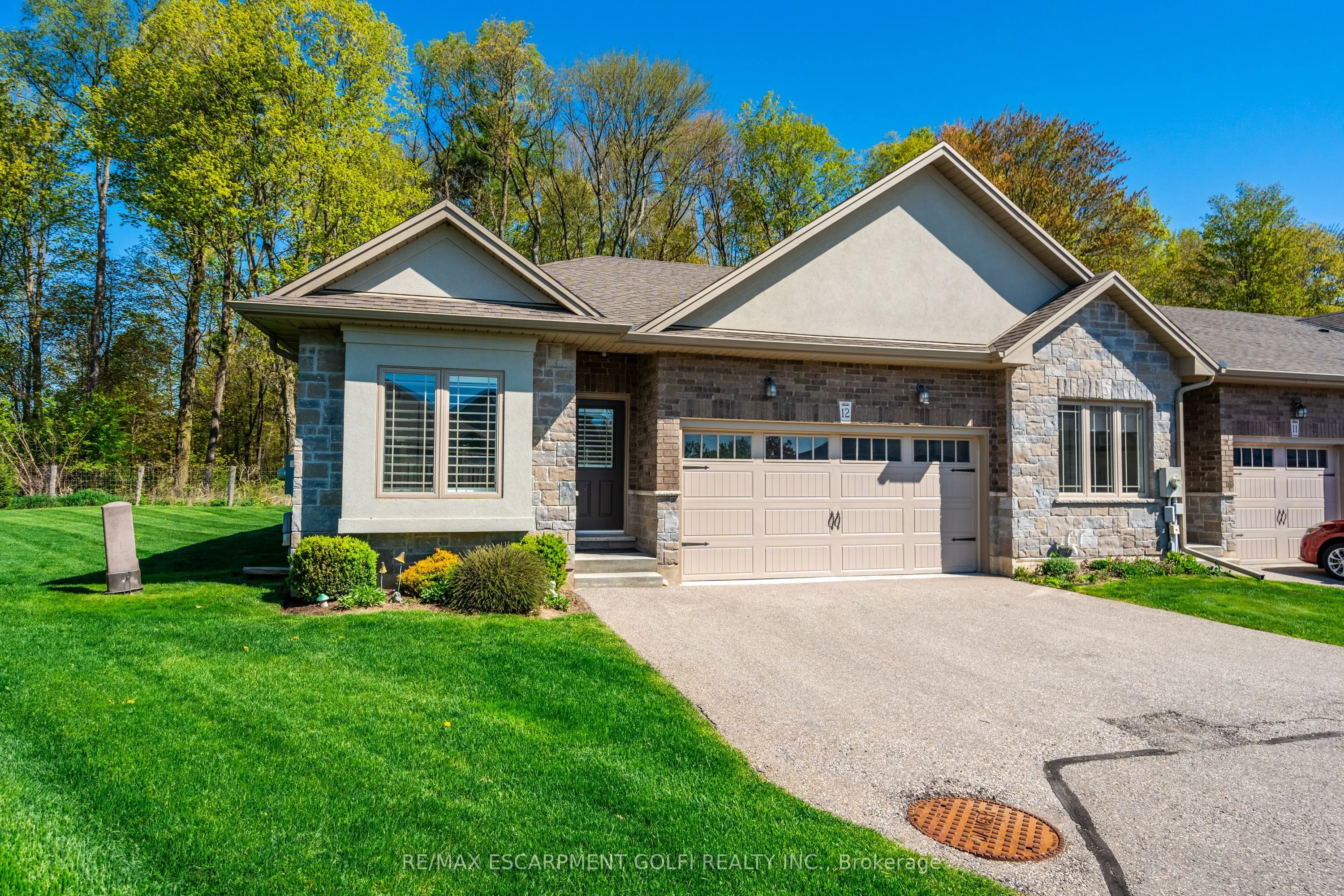 194 Donly Drive S, #12