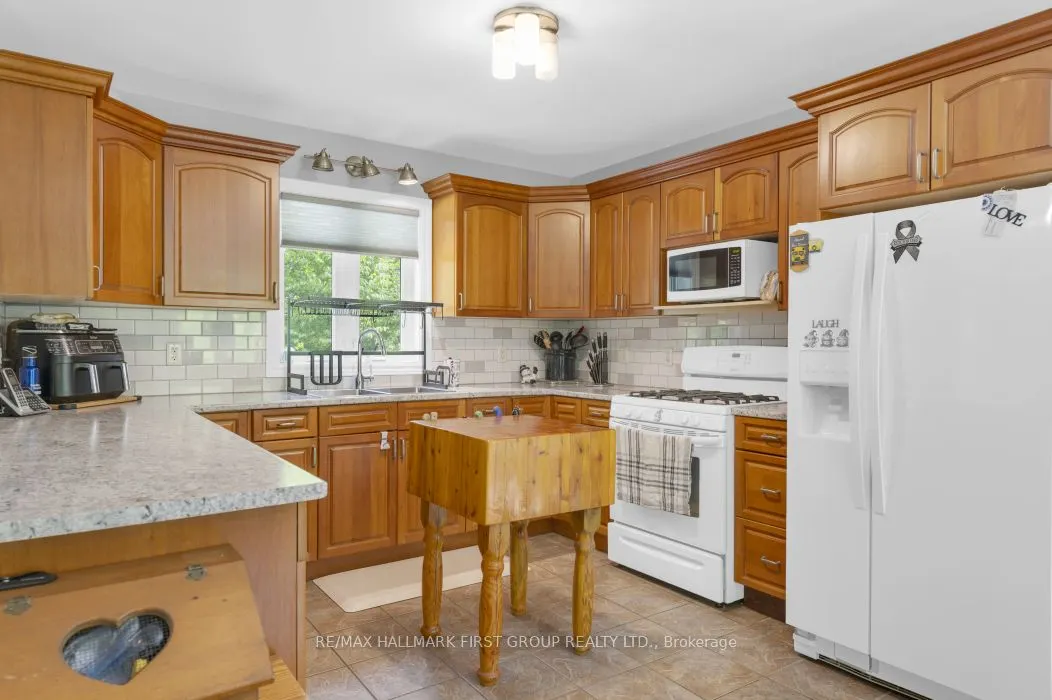 1571 Cordova Road