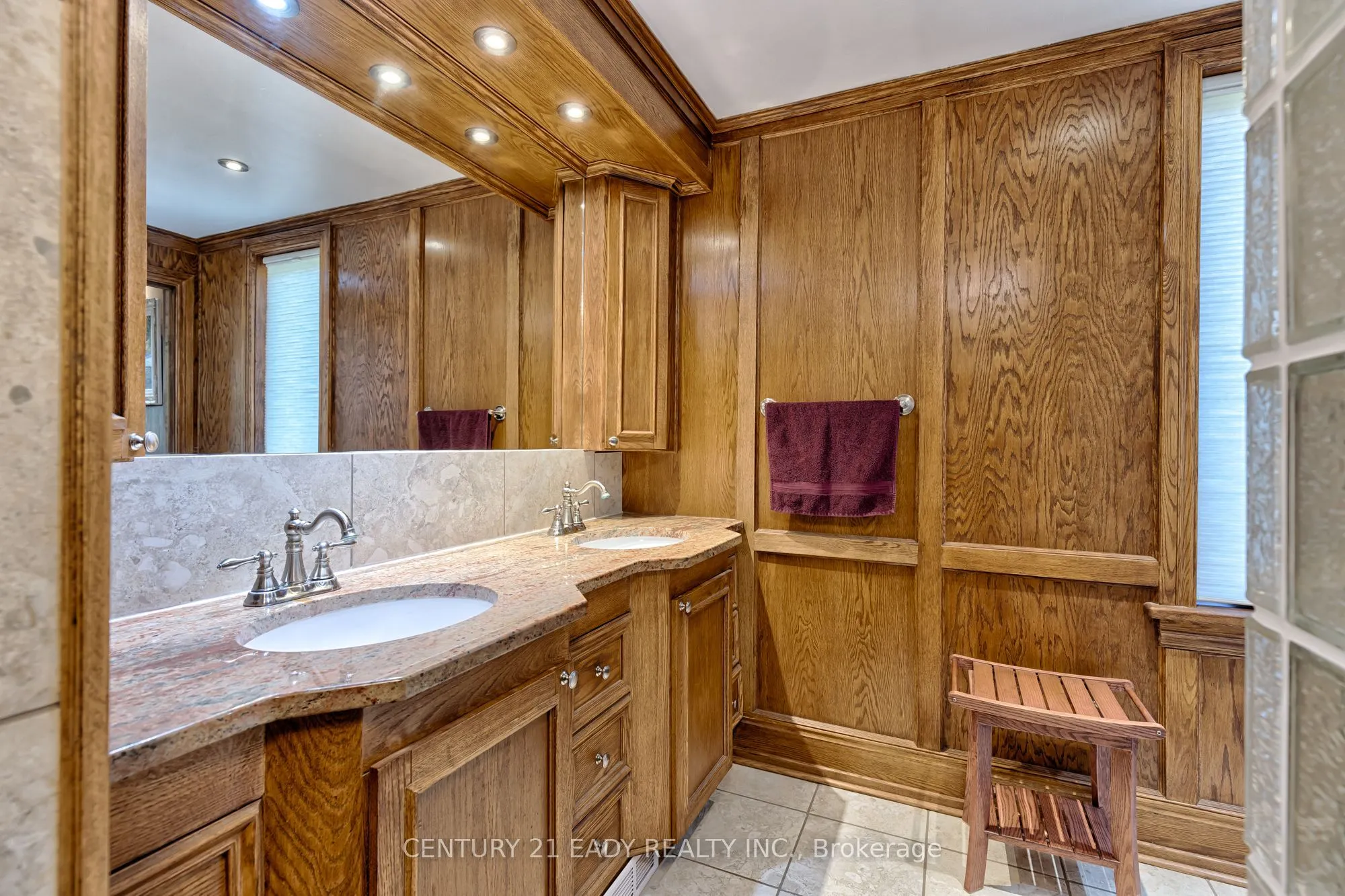 1648 Whelan Road