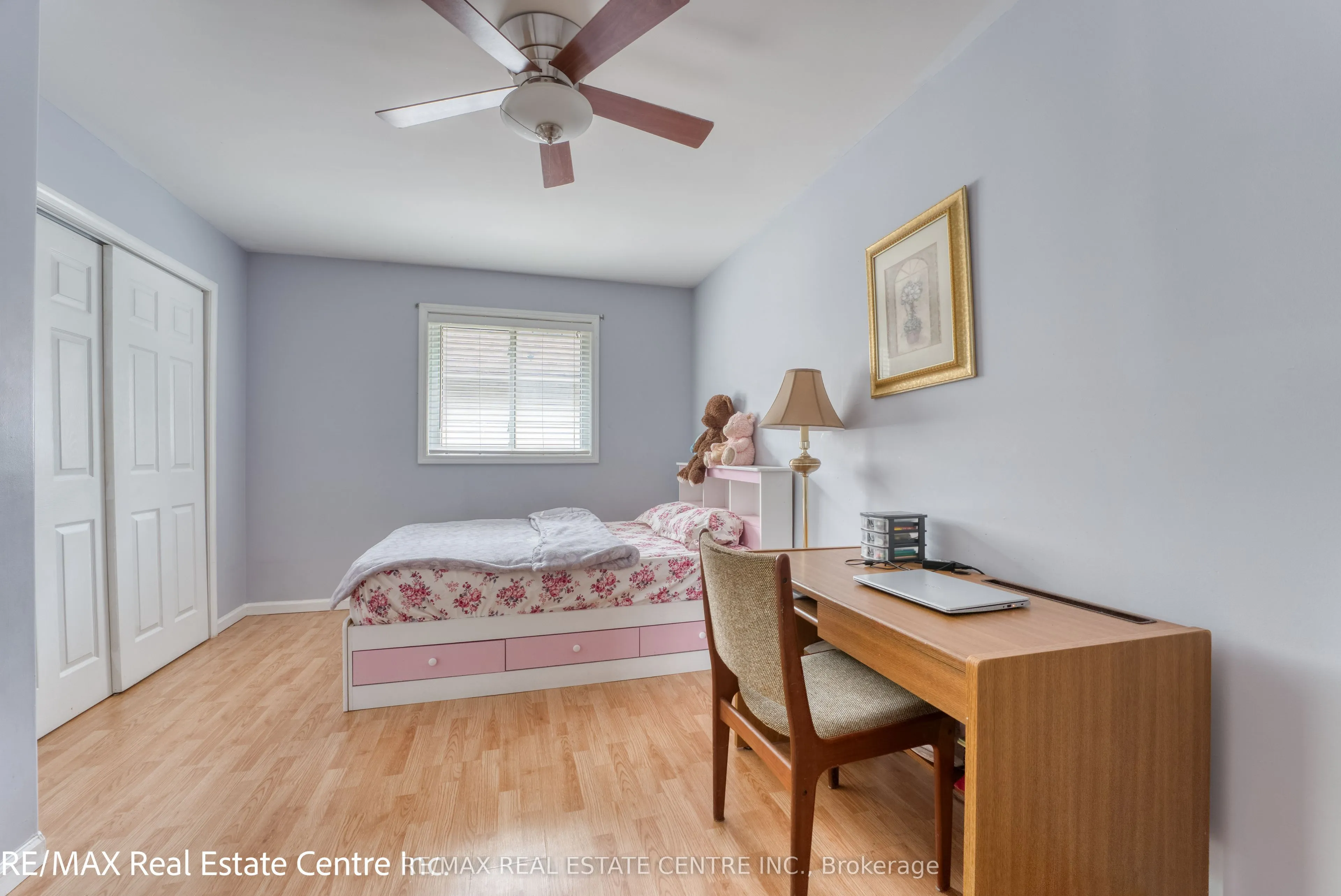 1616 Birchwood Crescent