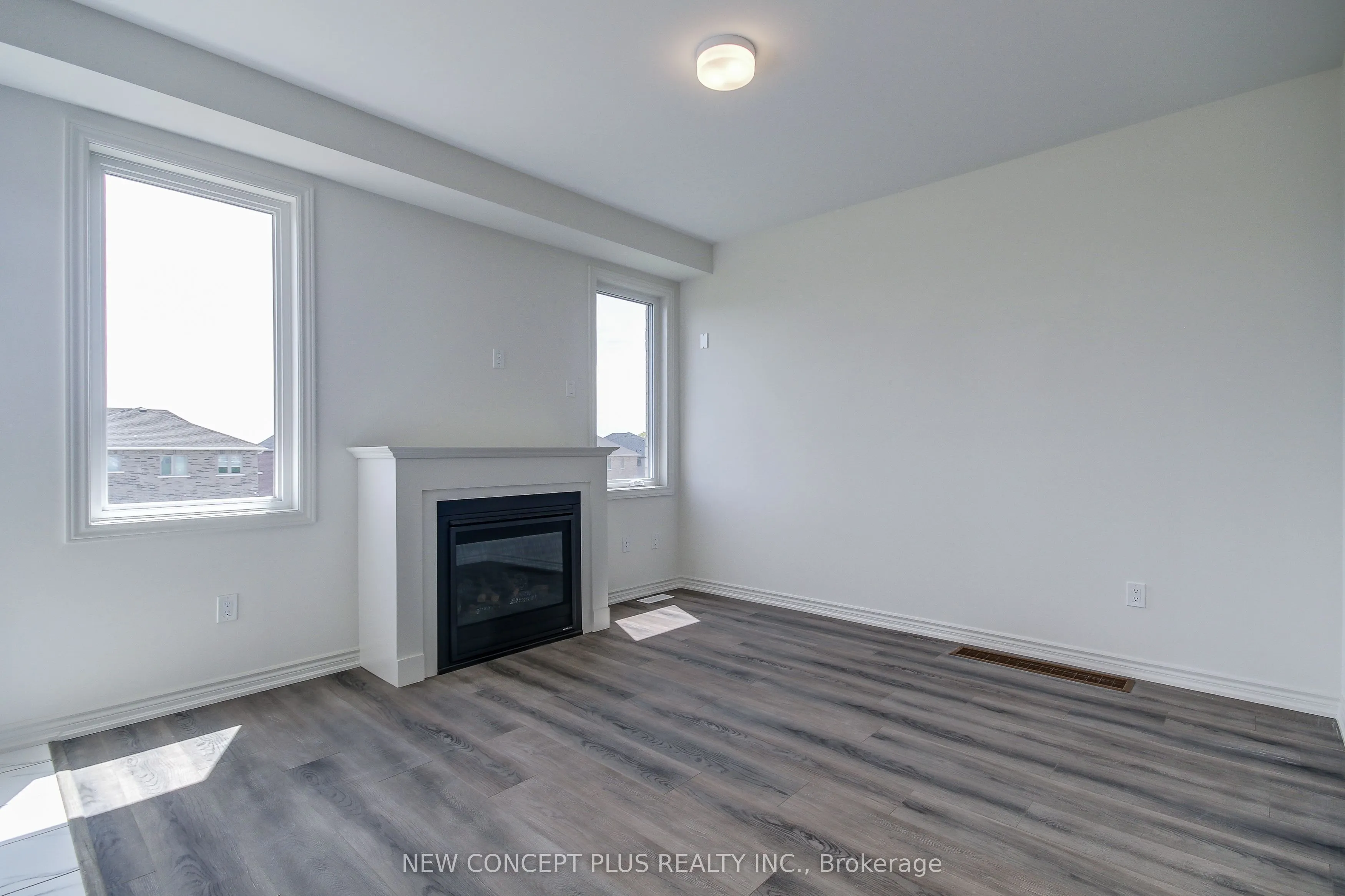 1042 Denton Drive