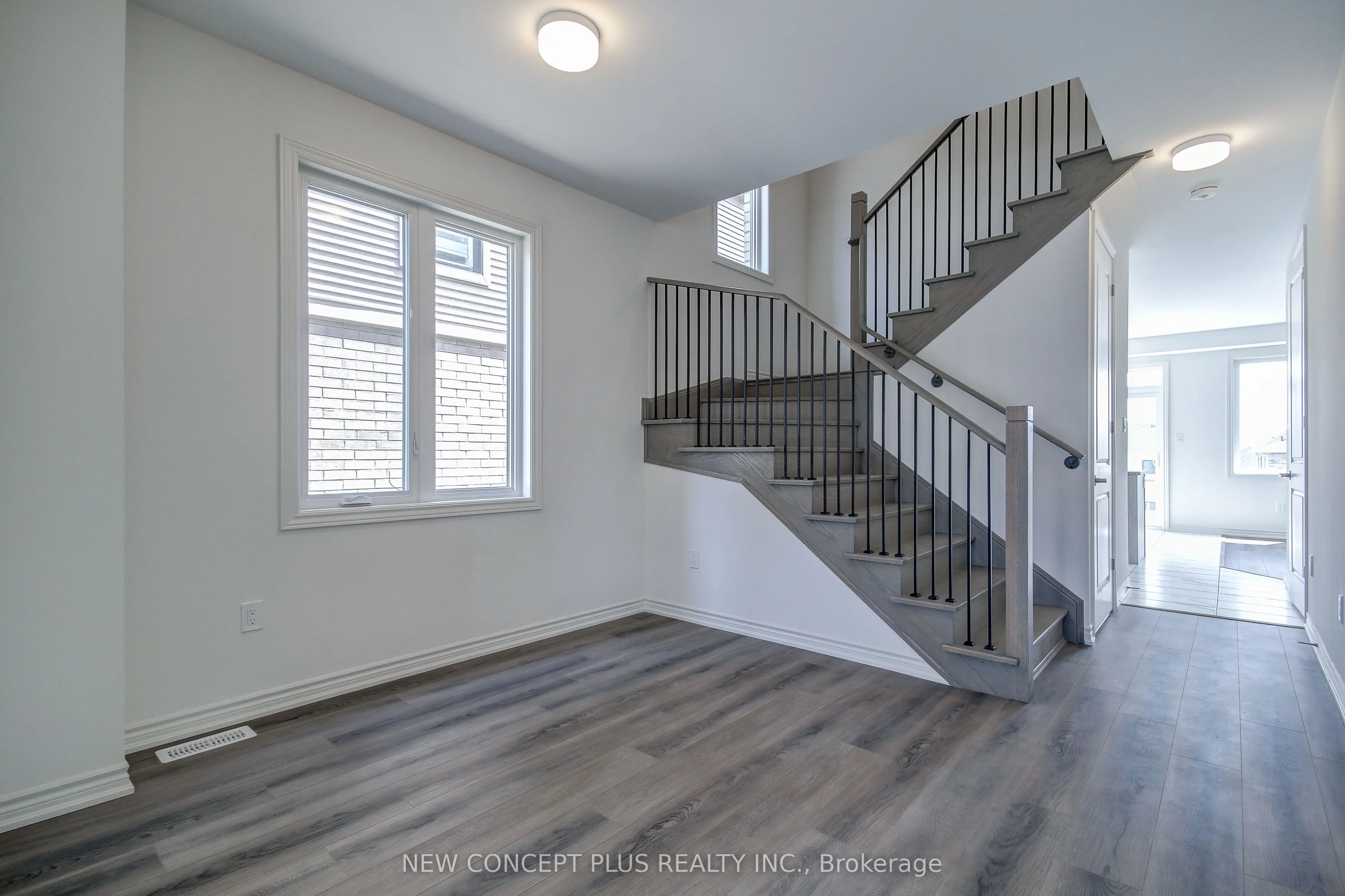 1042 Denton Drive
