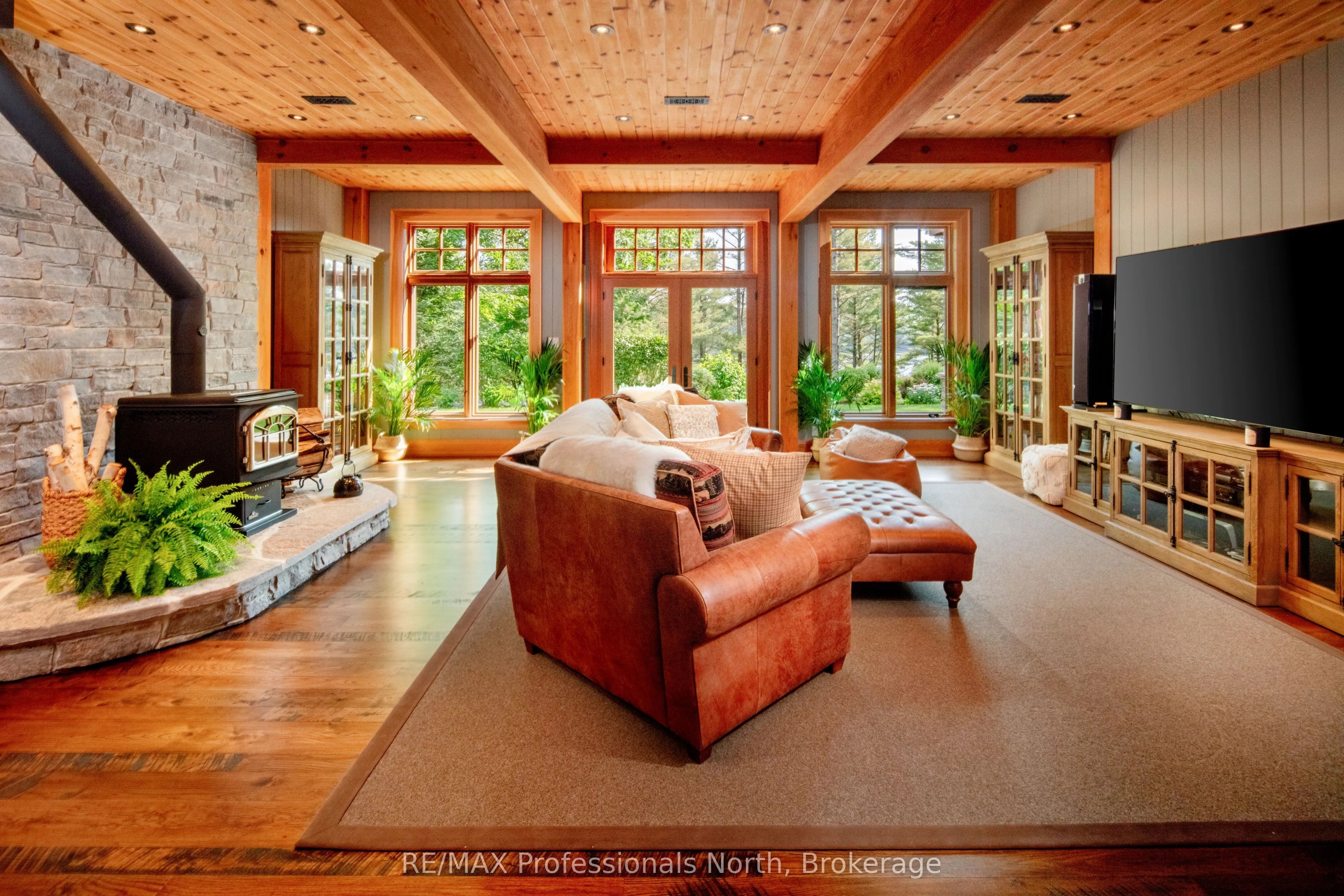 1600 Misty Knoll Trail