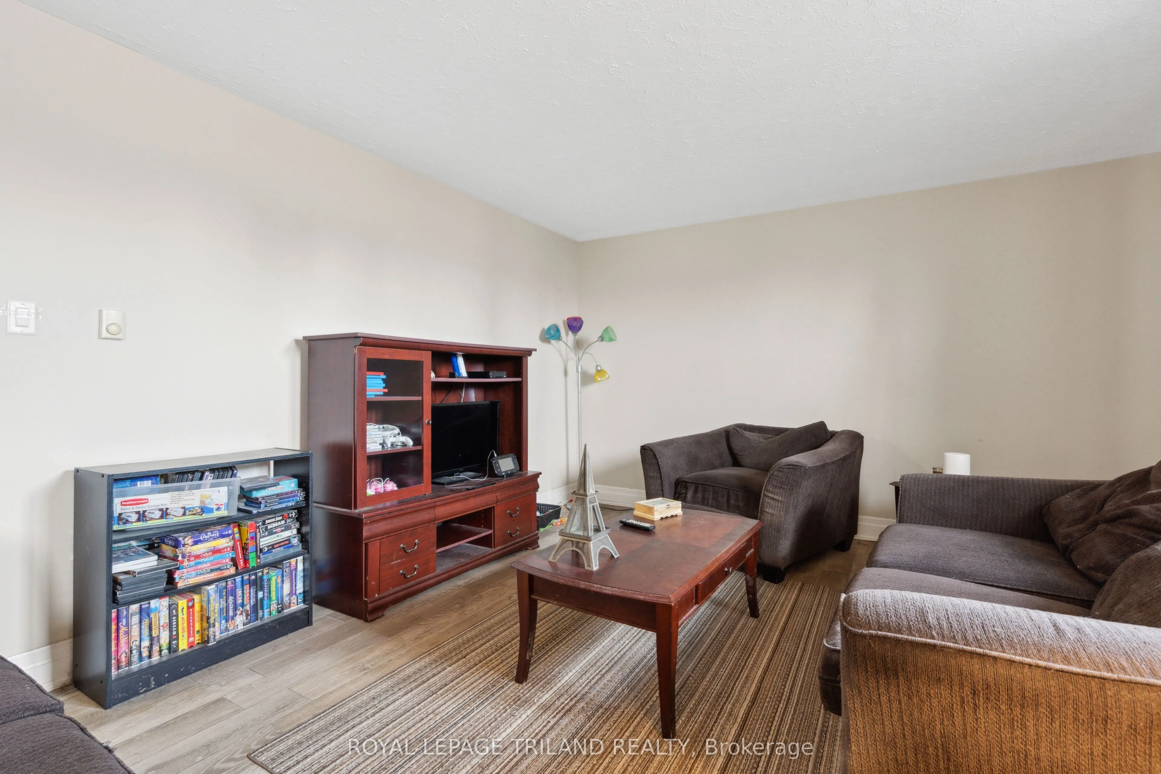 221 Highview Drive