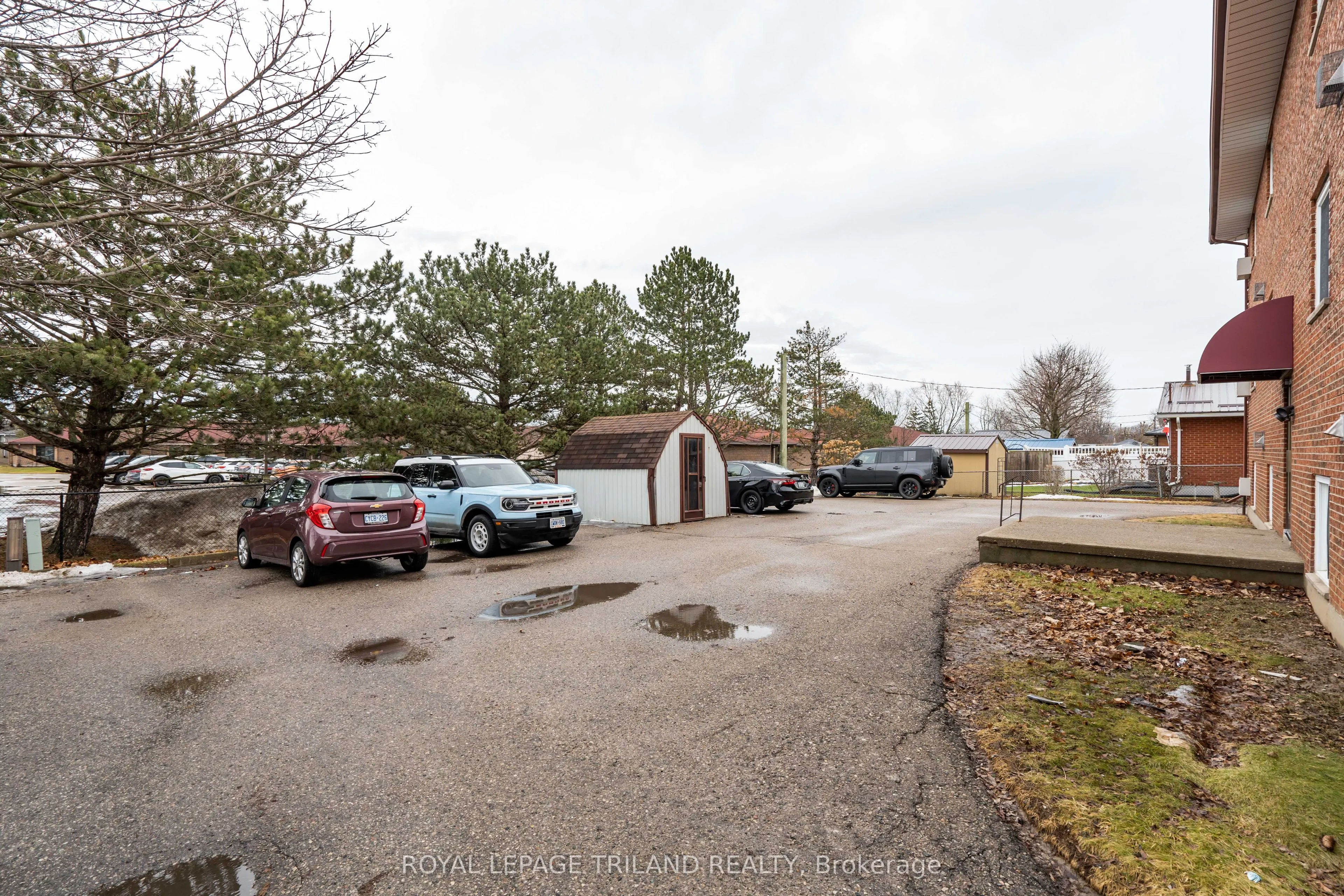 221 Highview Drive