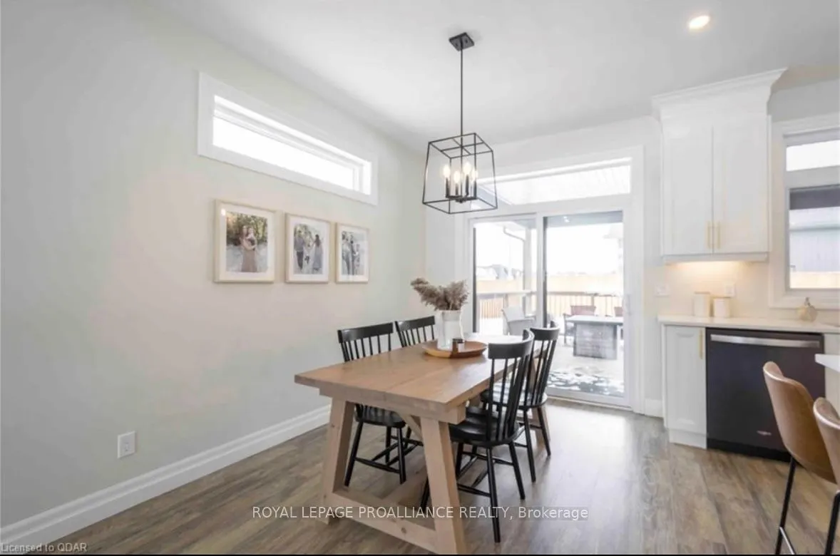 31 Mackenzie John Crescent