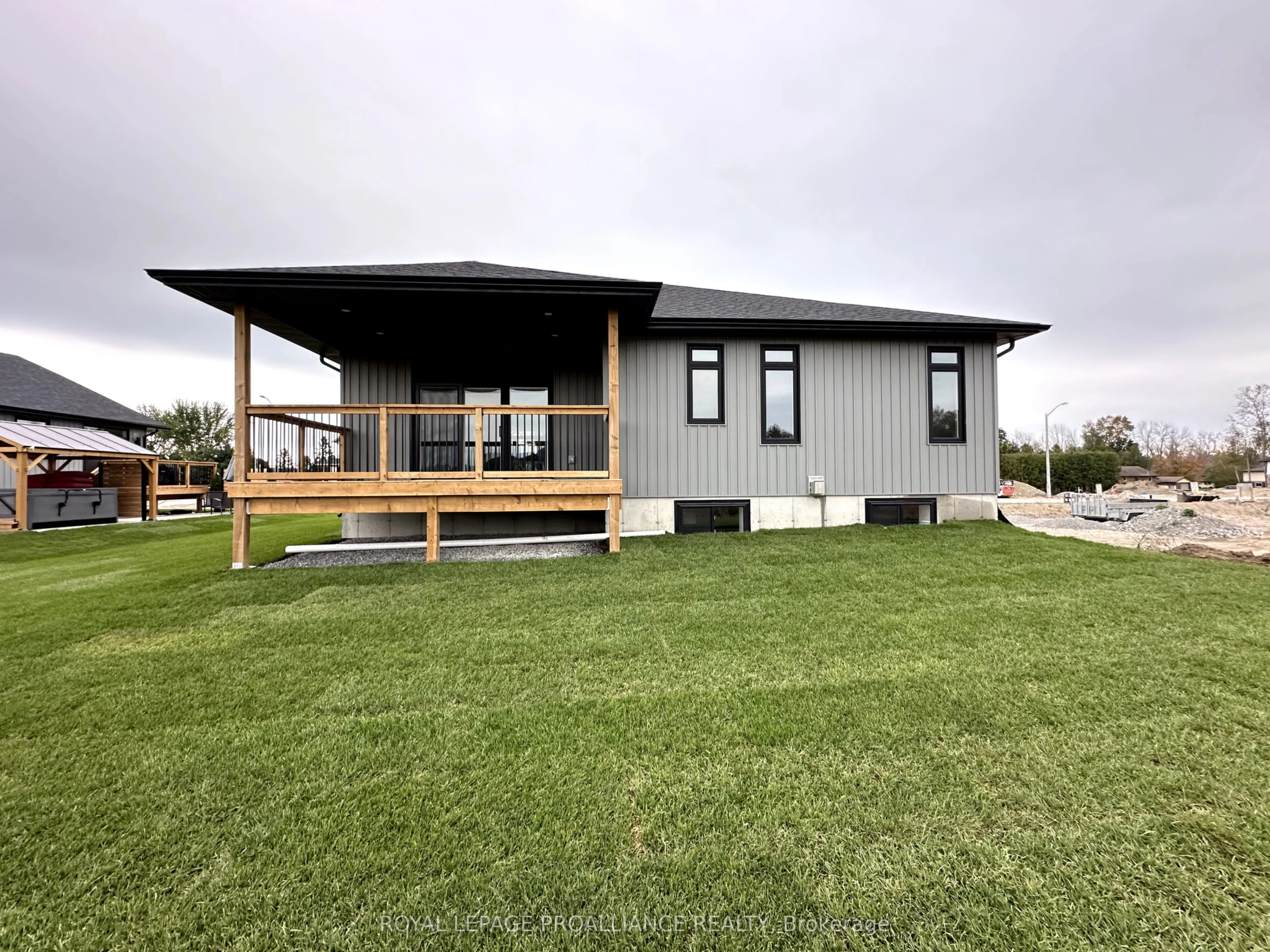 30 MacKenzie john Crescent