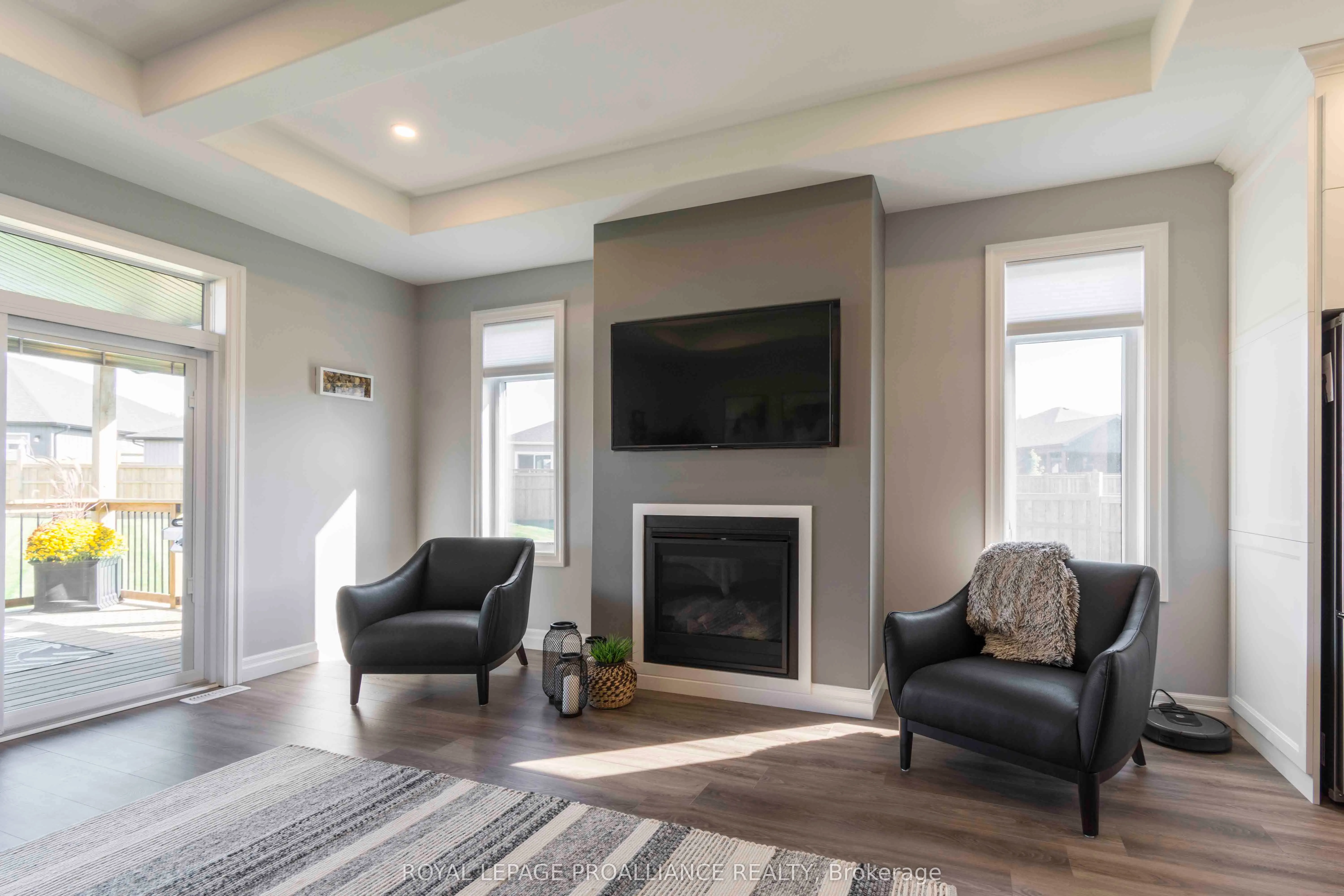 38 Mackenzie John Crescent