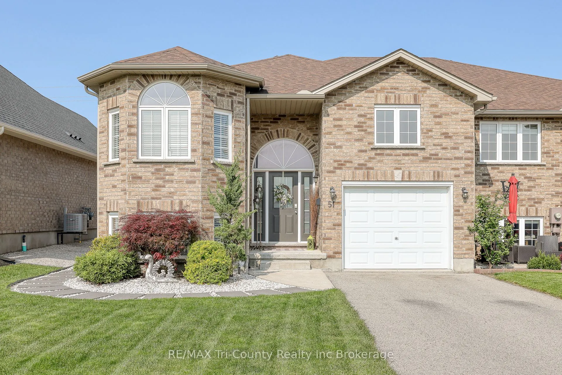51 Trailview Drive