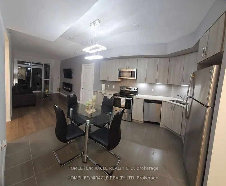 560 North service Road, #802