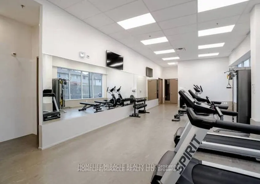 560 North service Road, #802