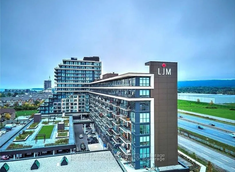 560 North service Road, #802