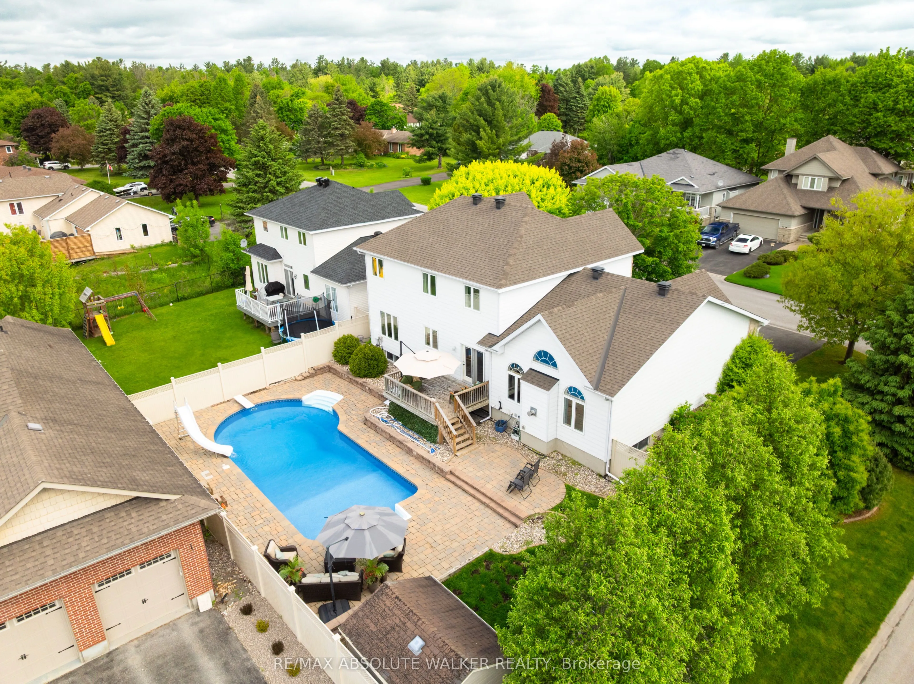 185 Glenncastle Drive