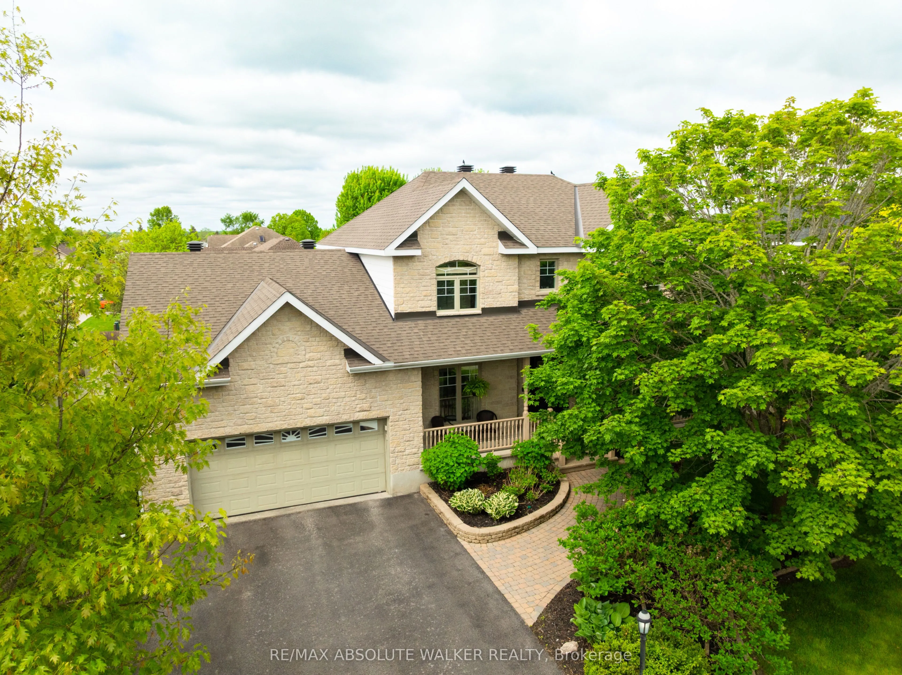 185 Glenncastle Drive