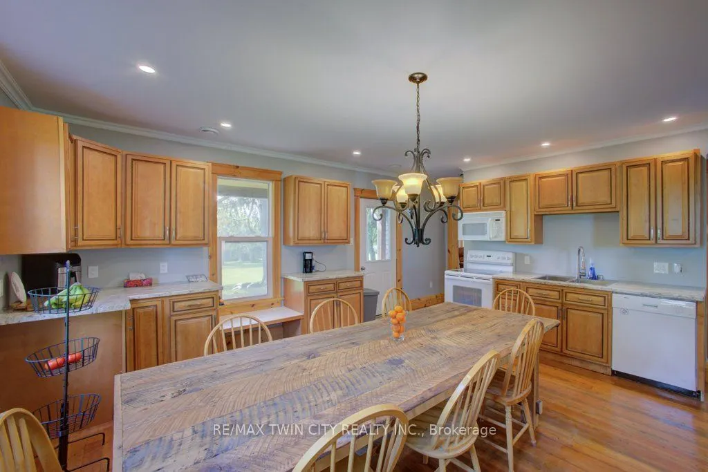 86561 London Road