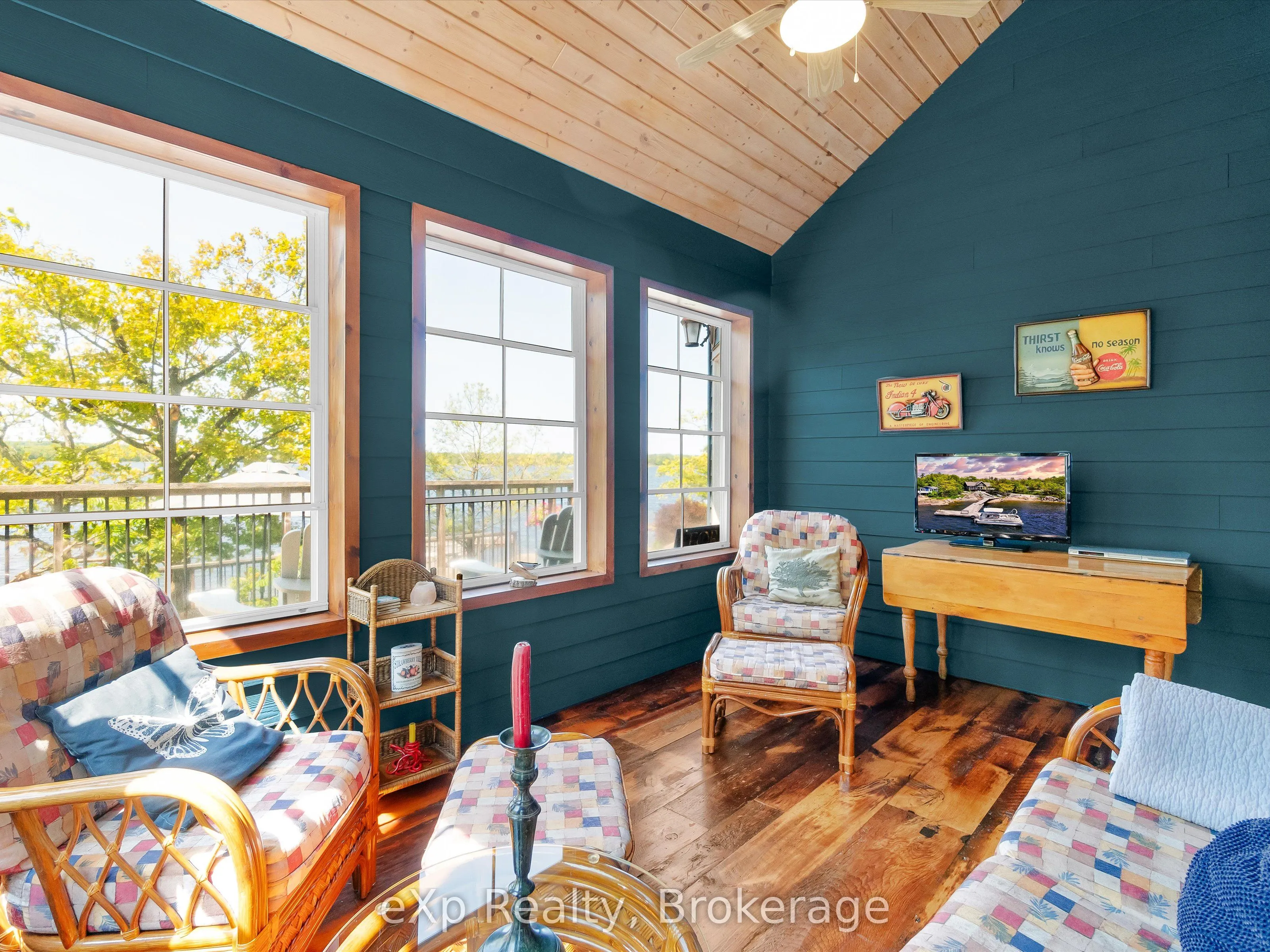 6646 1040LittleBeausoleil Island