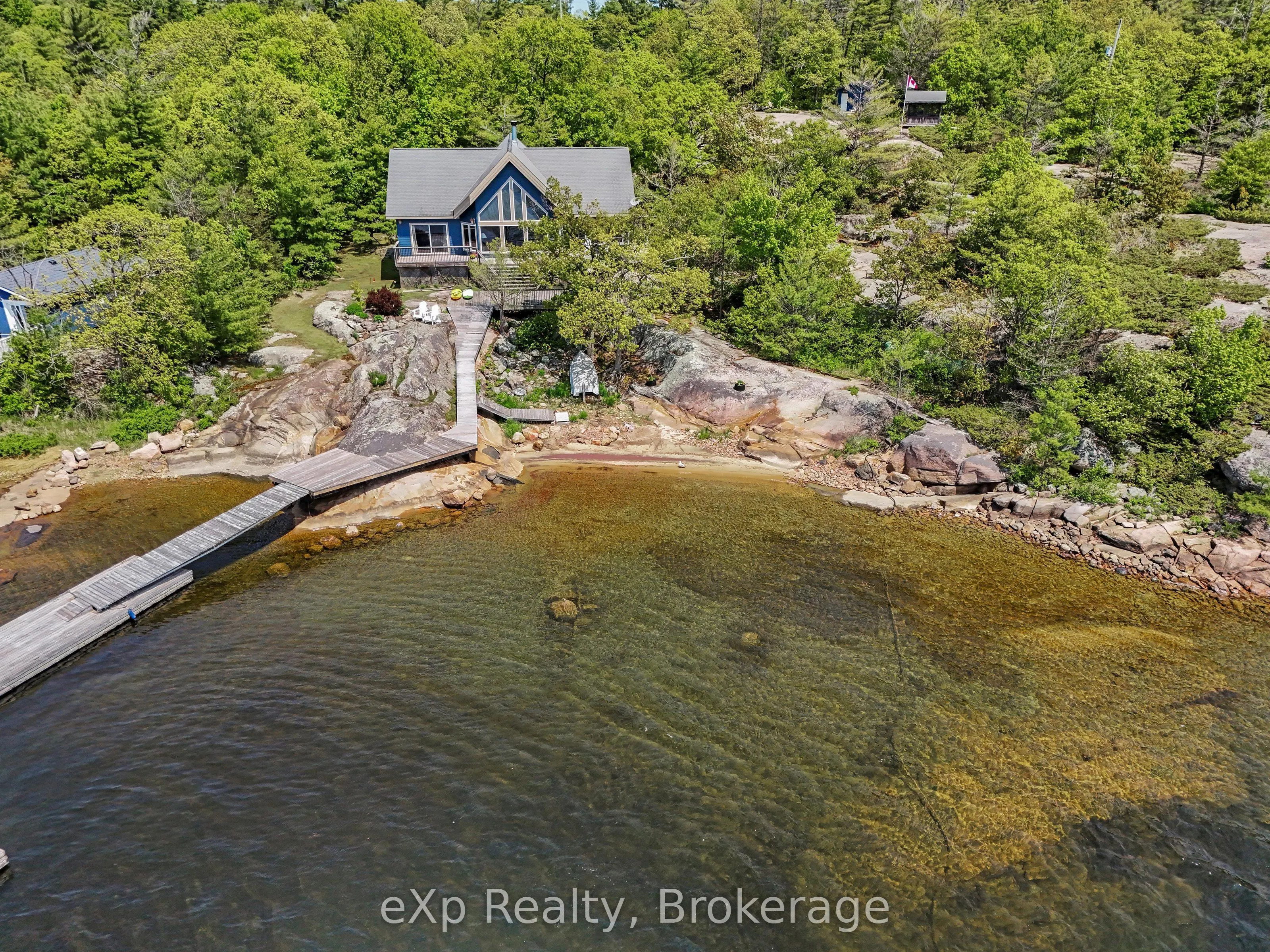 6646 1040LittleBeausoleil Island