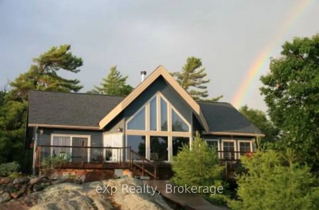 6646 1040LittleBeausoleil Island