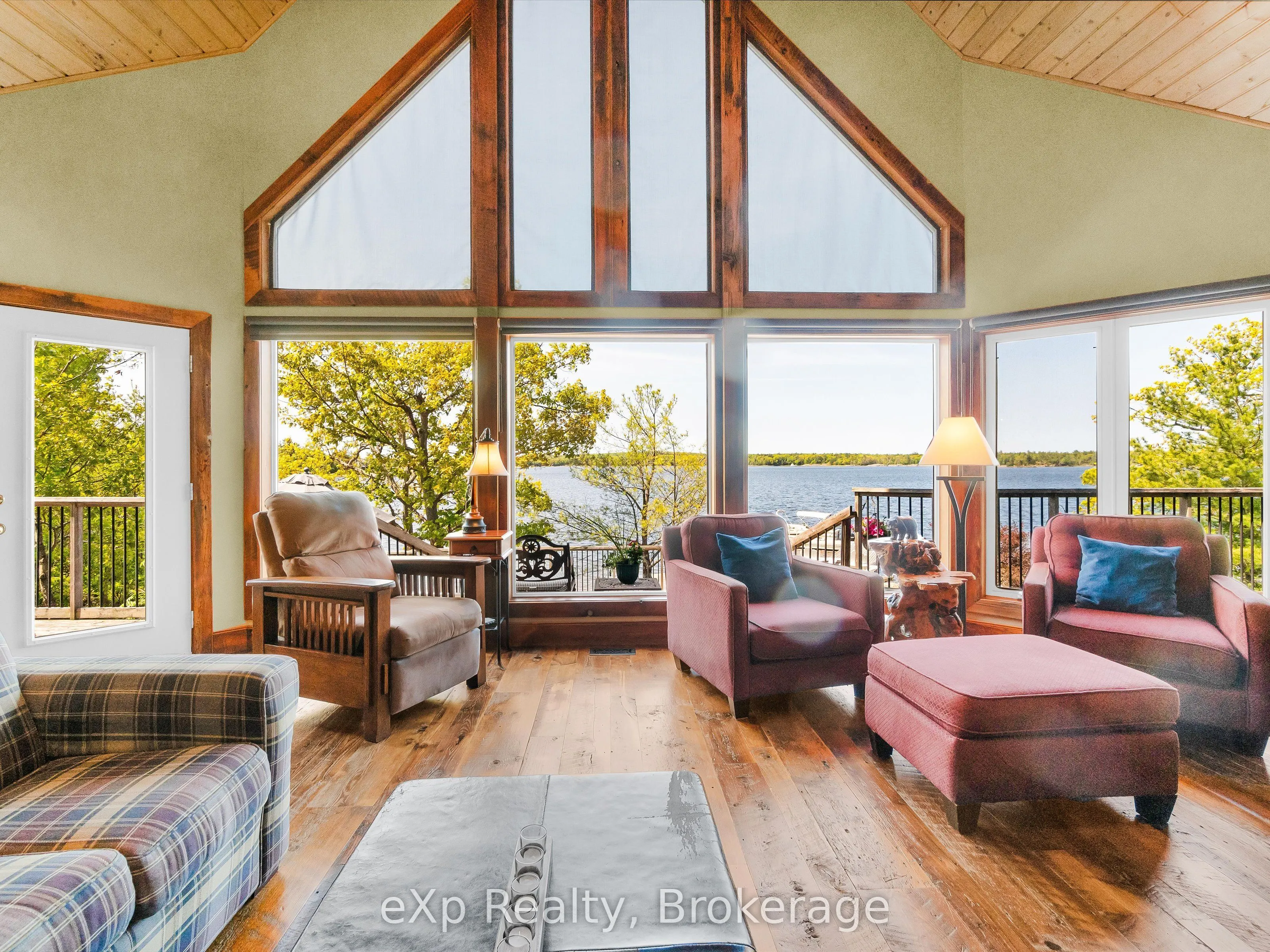 6646 1040LittleBeausoleil Island