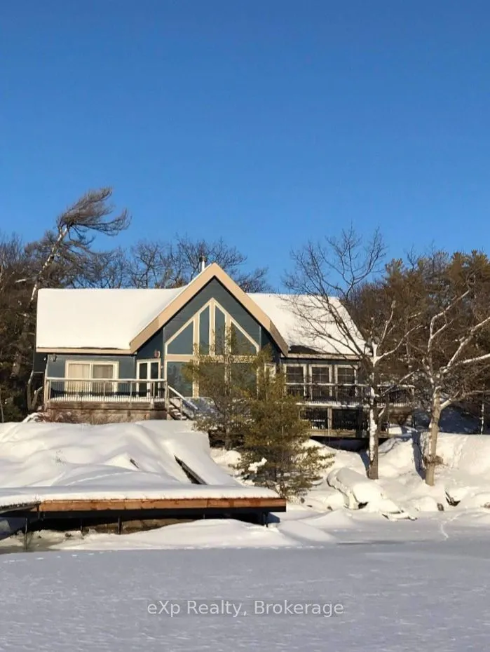 6646 1040LittleBeausoleil Island