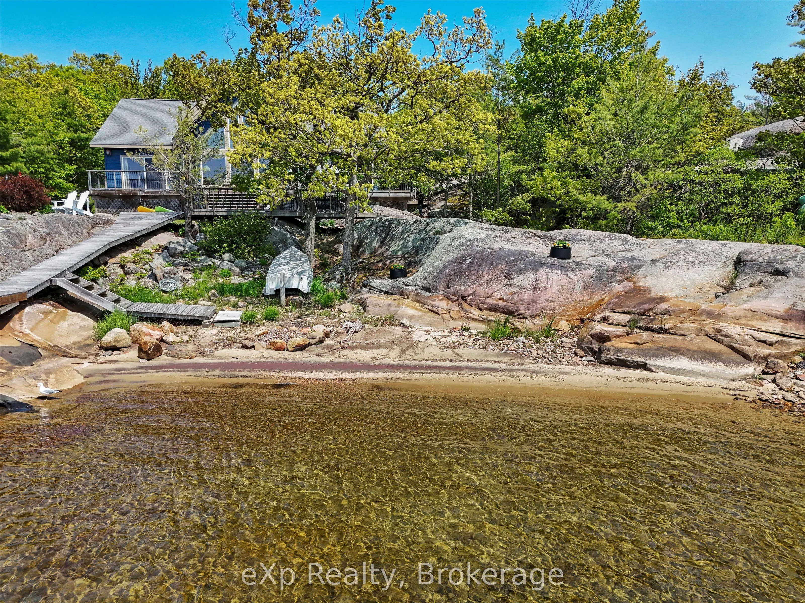 6646 1040LittleBeausoleil Island