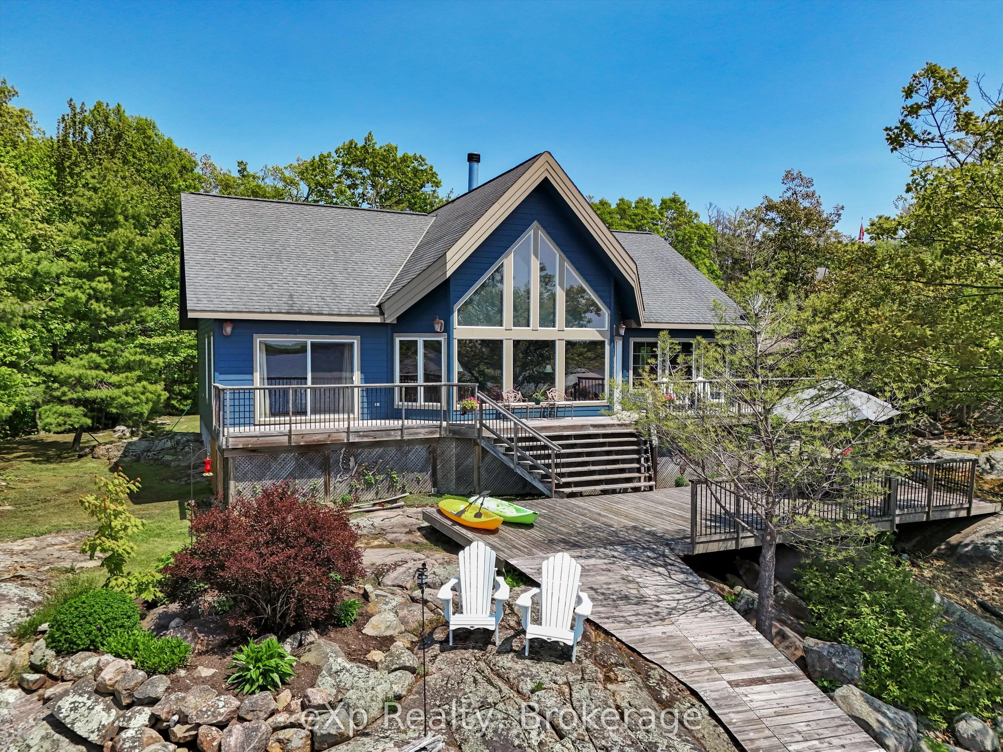 6646 1040LittleBeausoleil Island