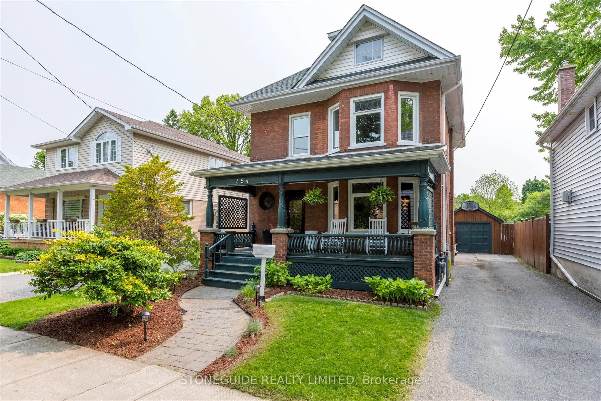 454 Mark Street