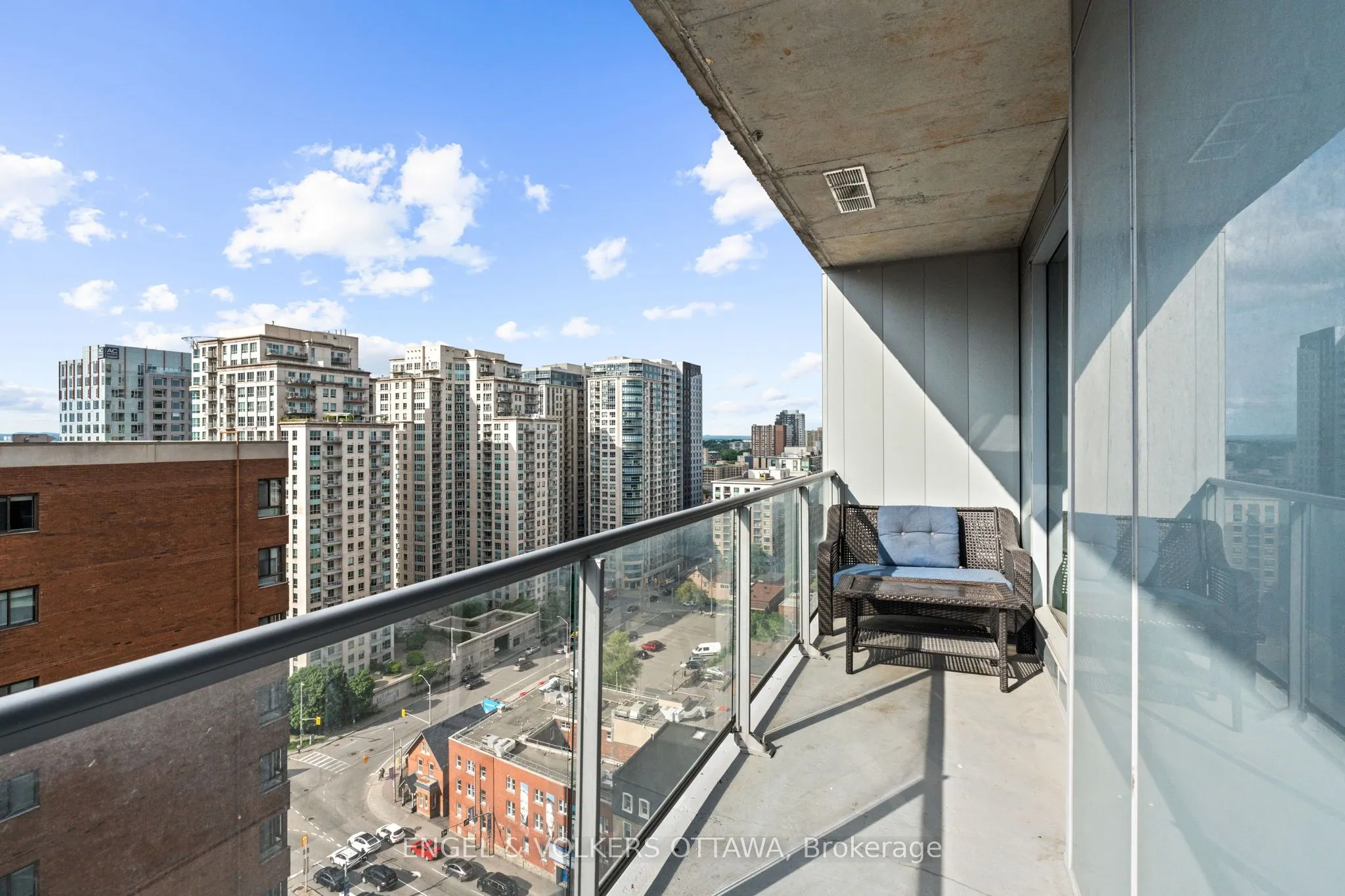 20 DALY Avenue, #1606