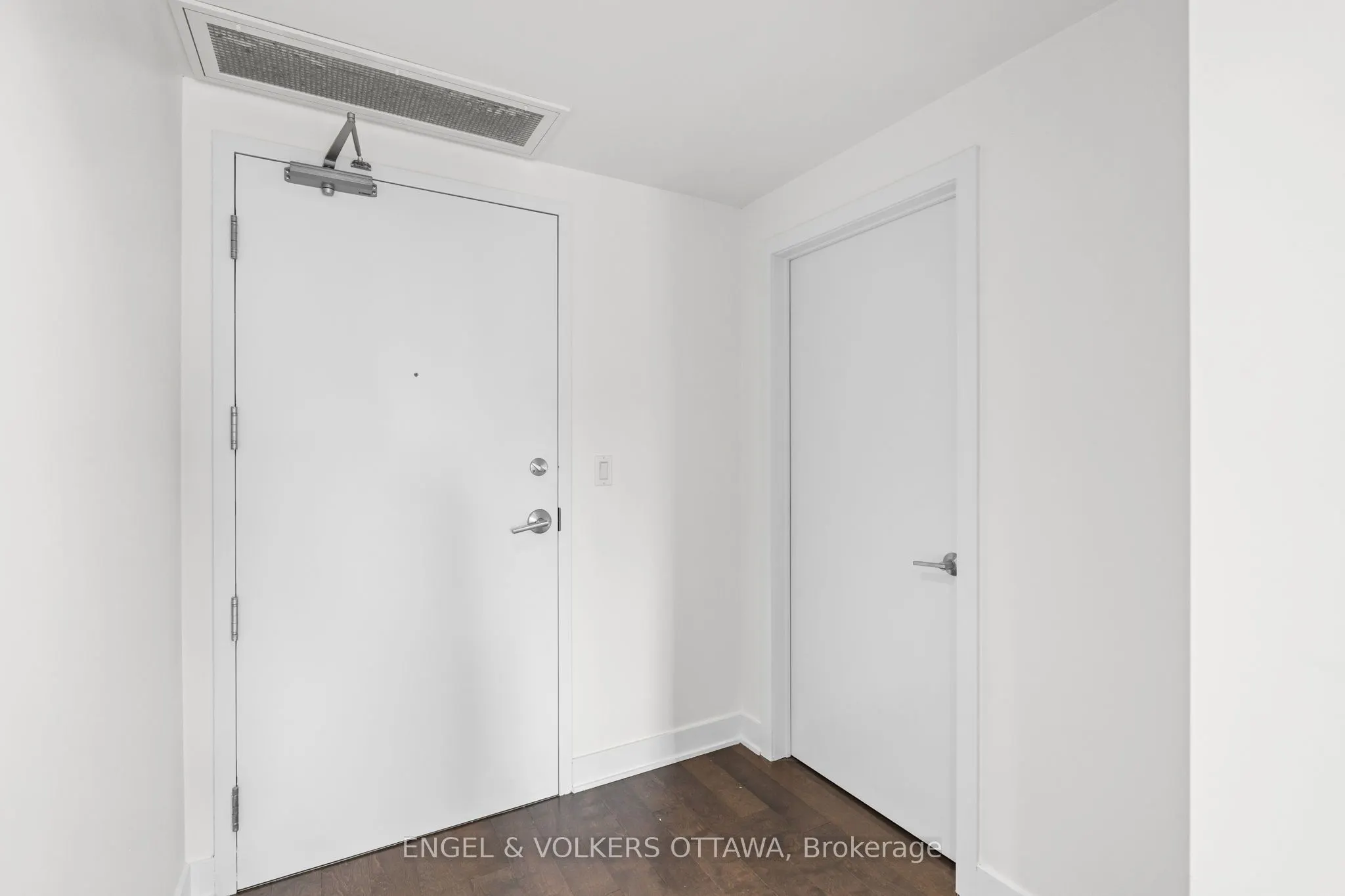20 DALY Avenue, #1606
