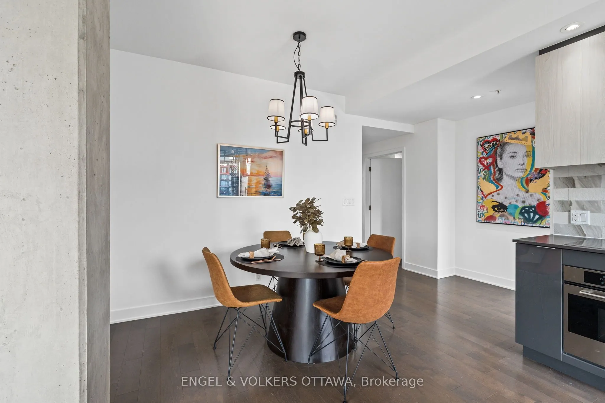 20 DALY Avenue, #1606