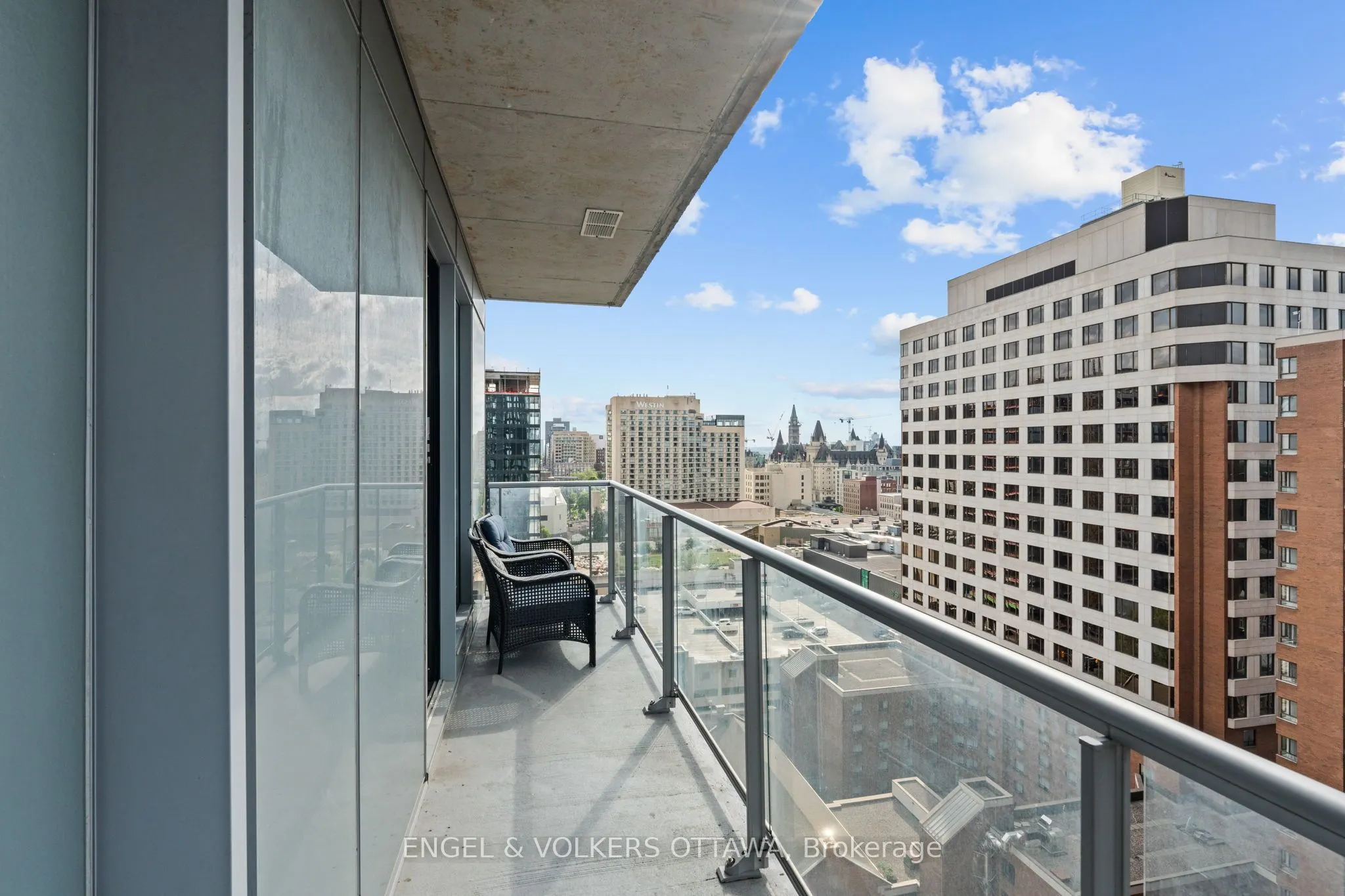 20 DALY Avenue, #1606