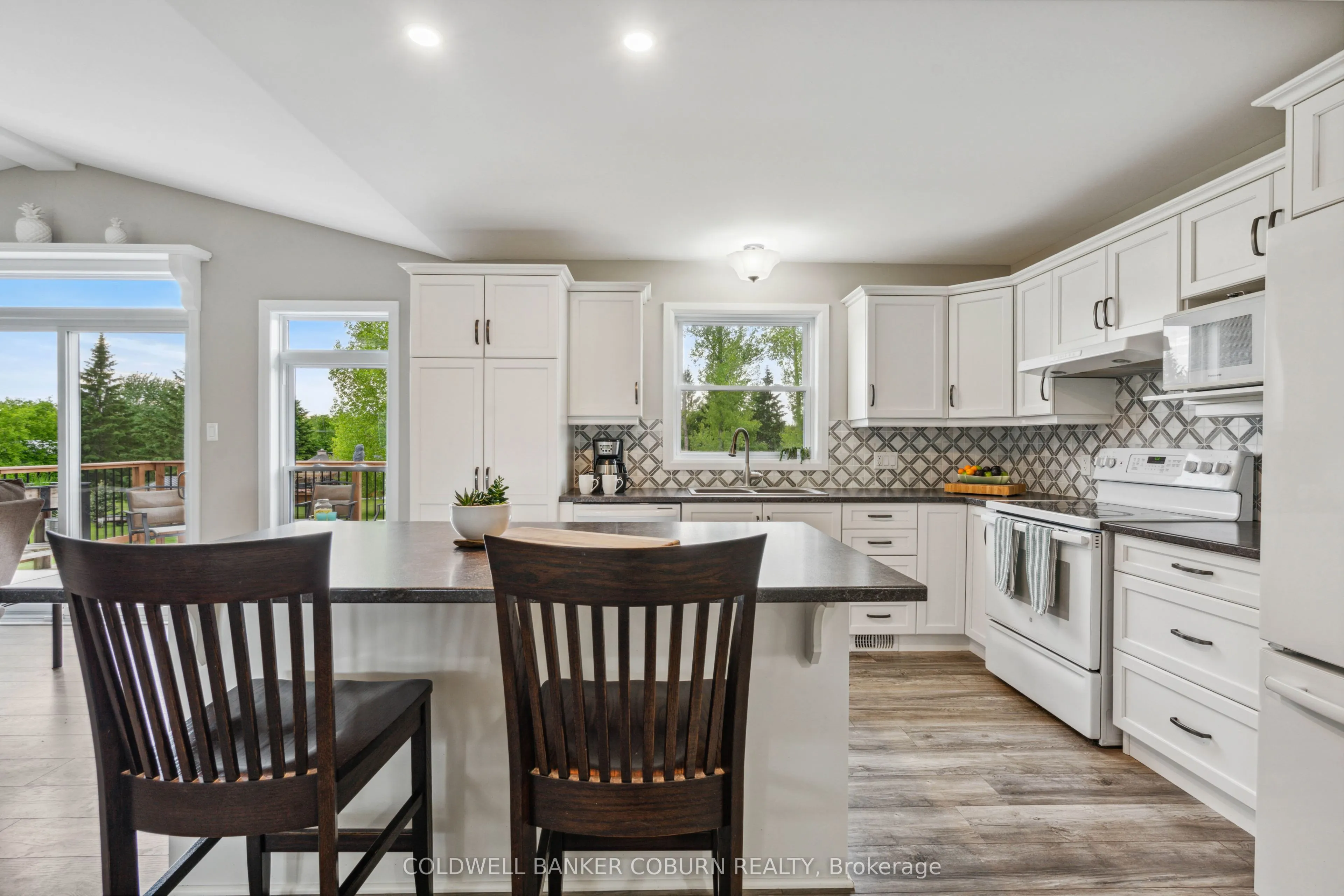 3 Rachelle Crescent