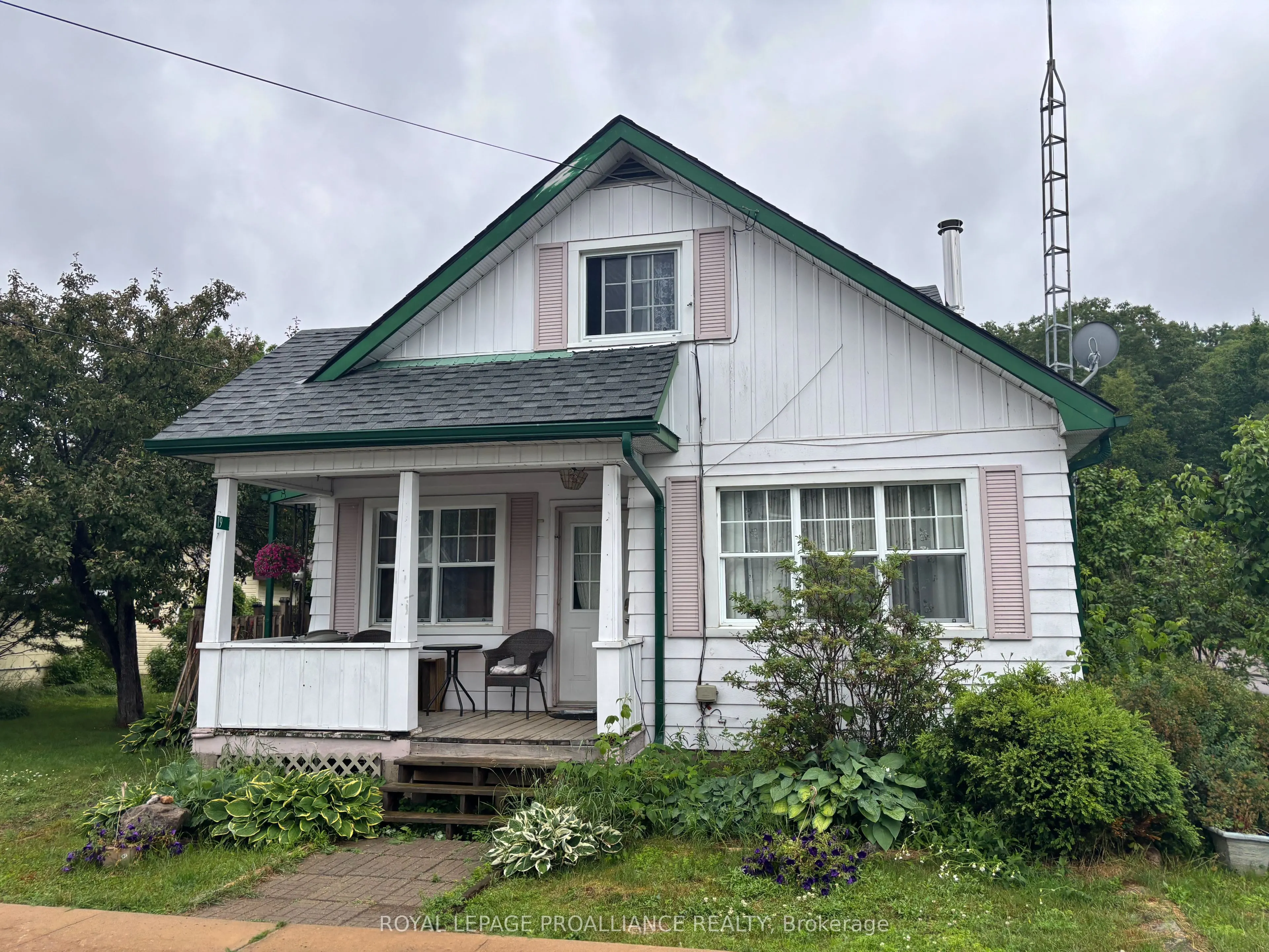 19 Wilno Street