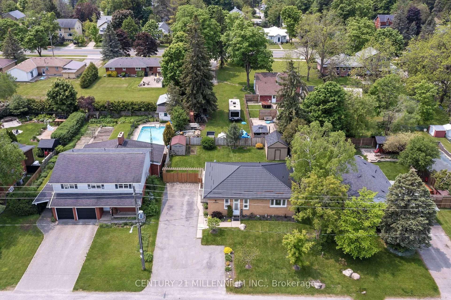 214 Daniel Street