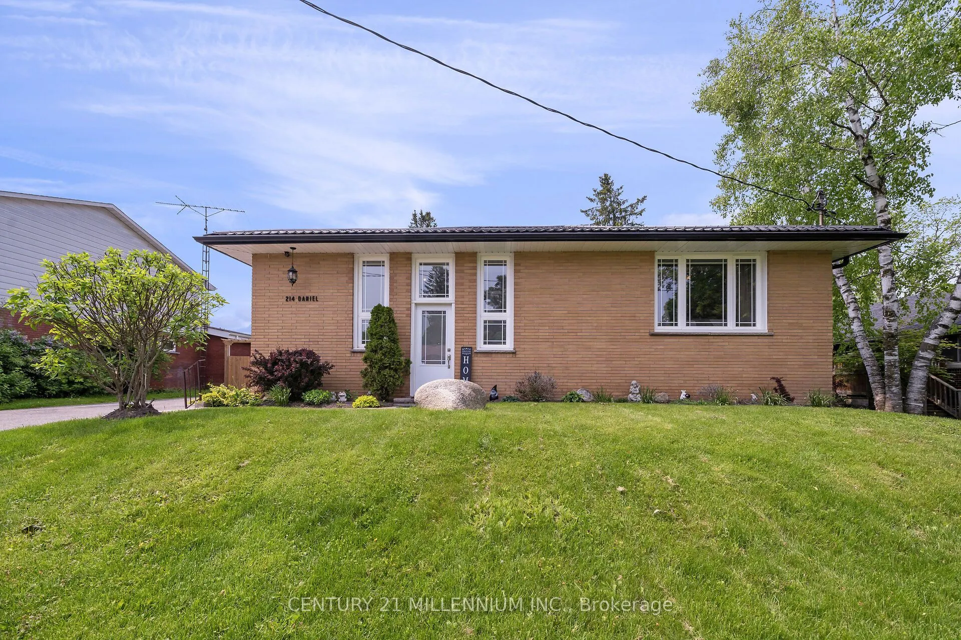 214 Daniel Street