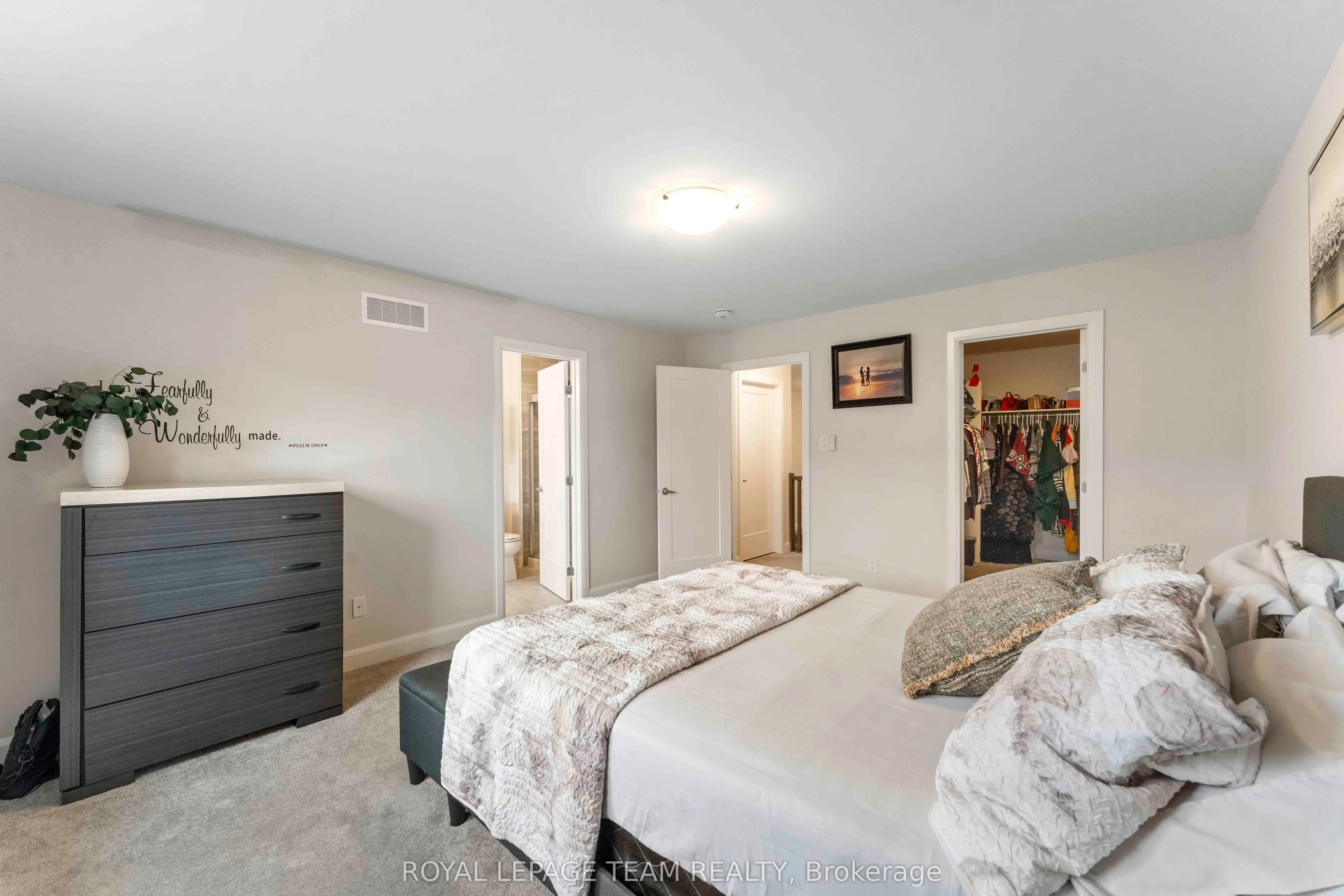 325 Cosanti Drive